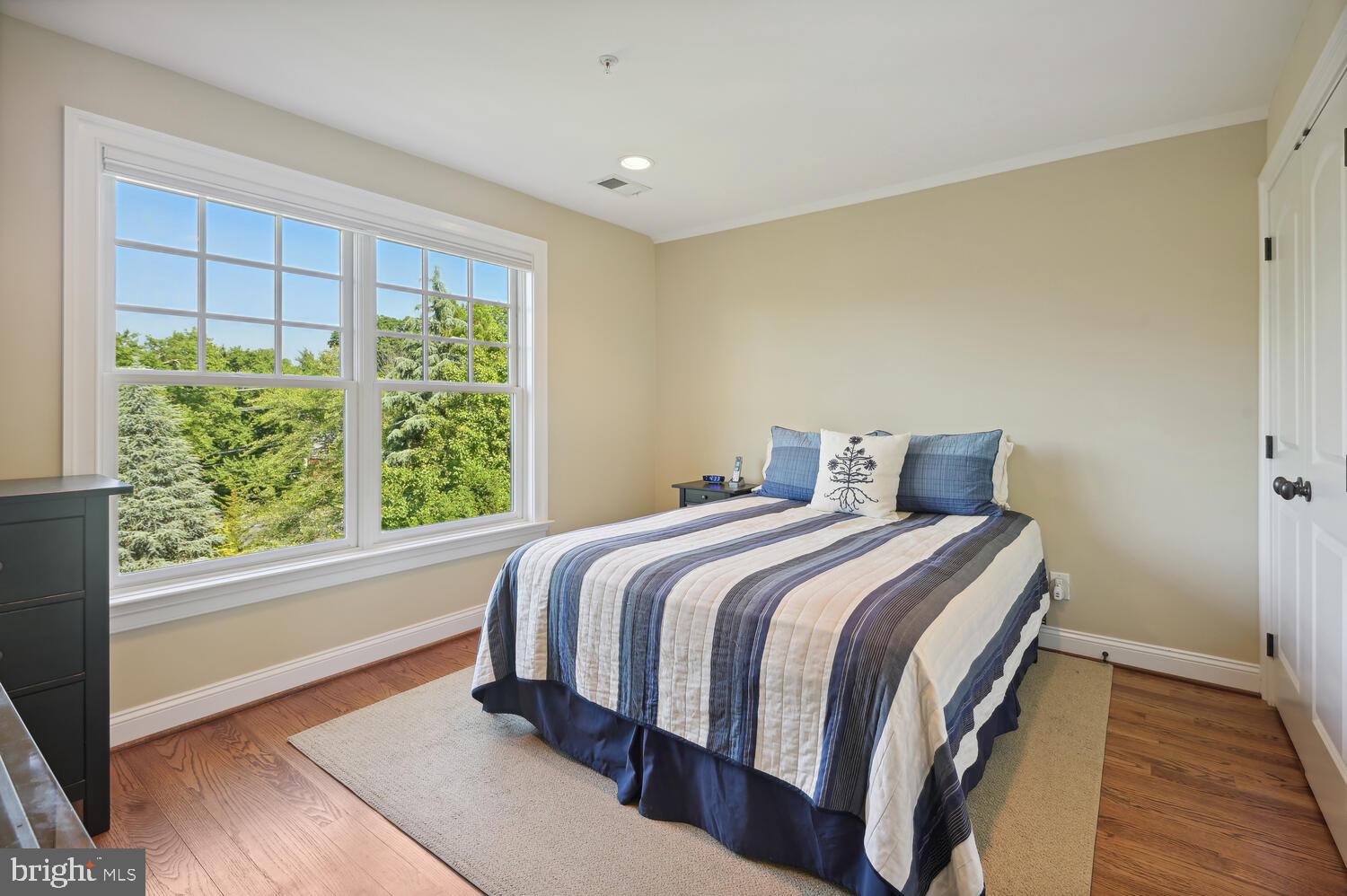 OAKWOOD KNOLLS - Residential