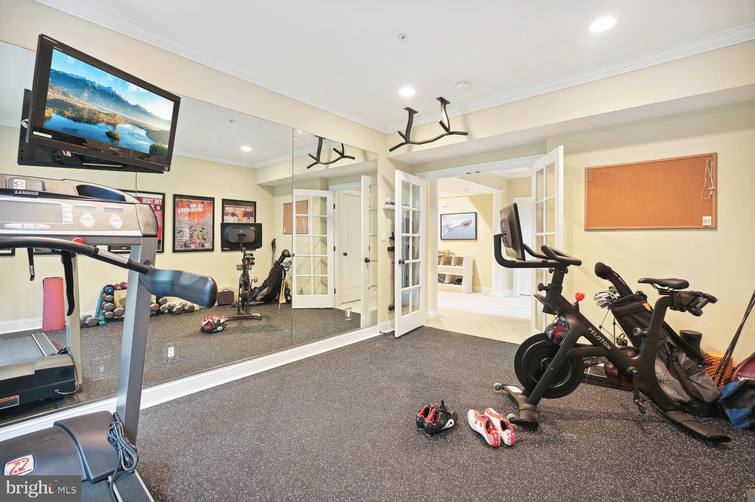 OAKWOOD KNOLLS - Residential