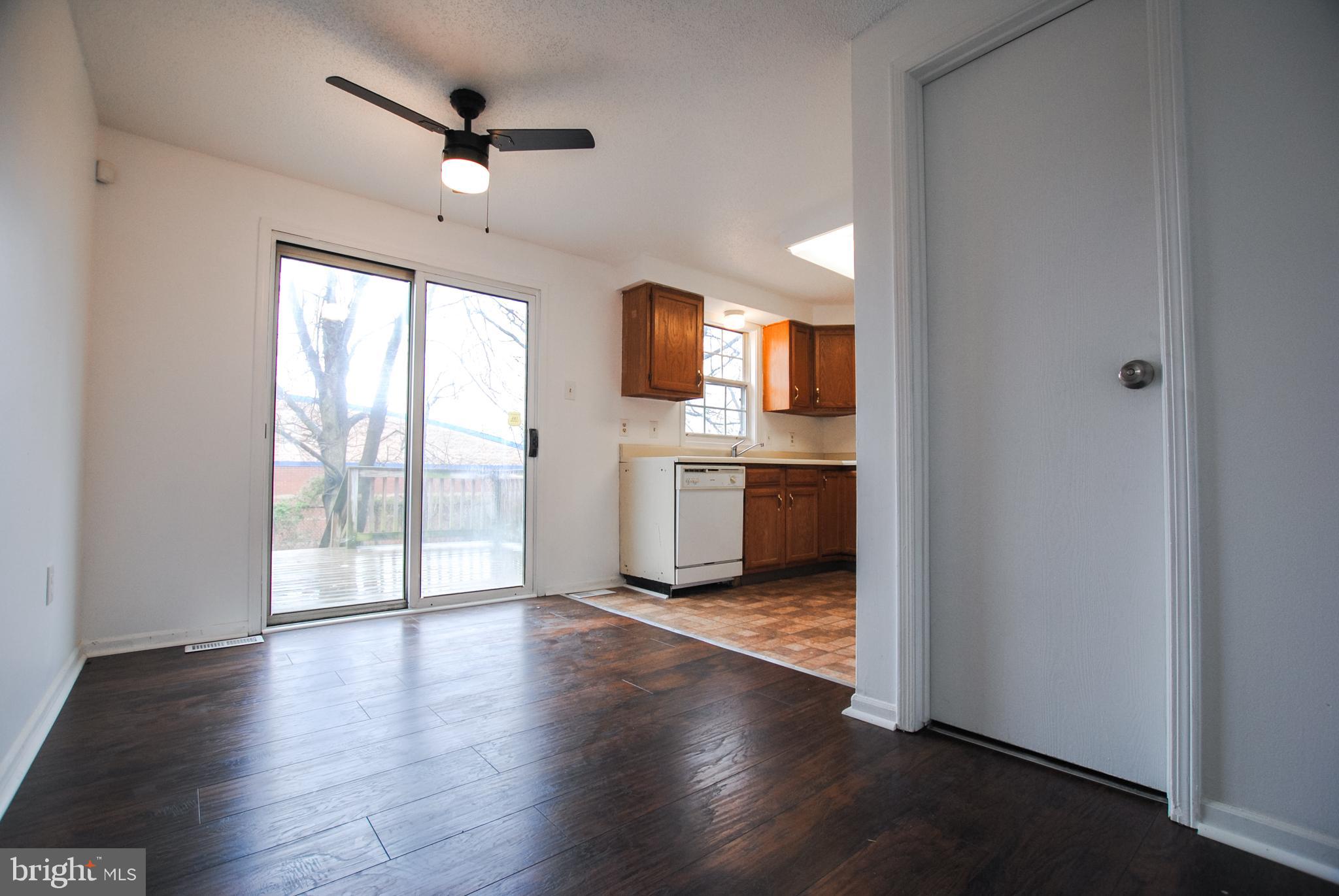 MIDDLE RIVER - Residential