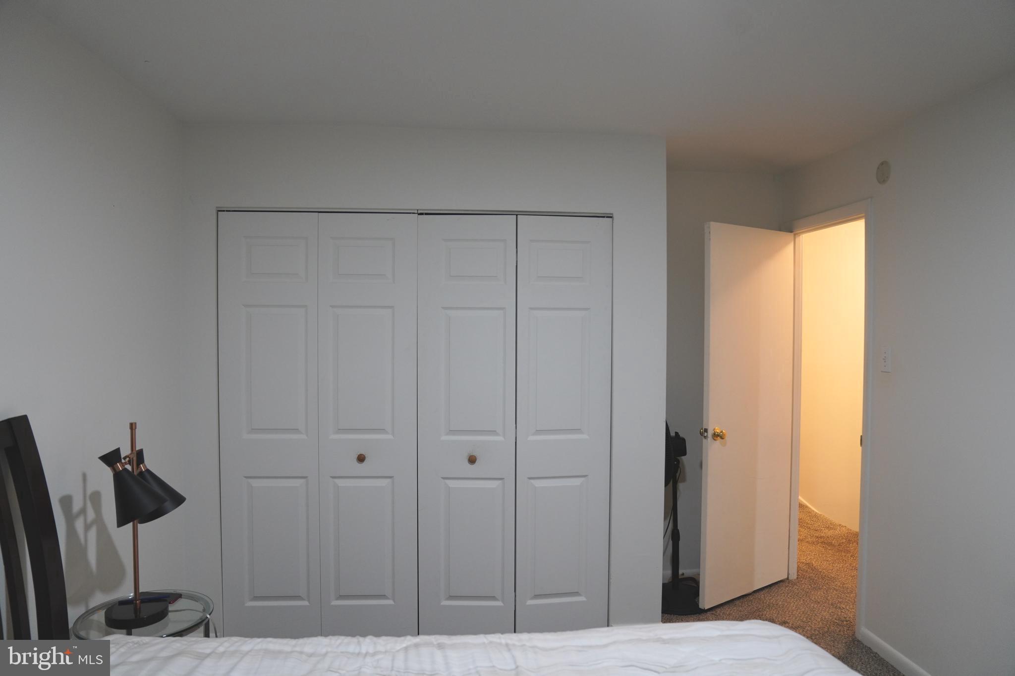 WHISKEY BOTTOM - Residential