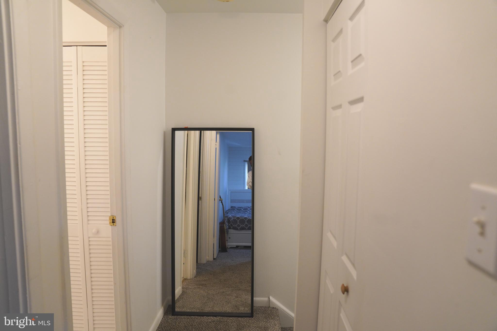 WHISKEY BOTTOM - Residential