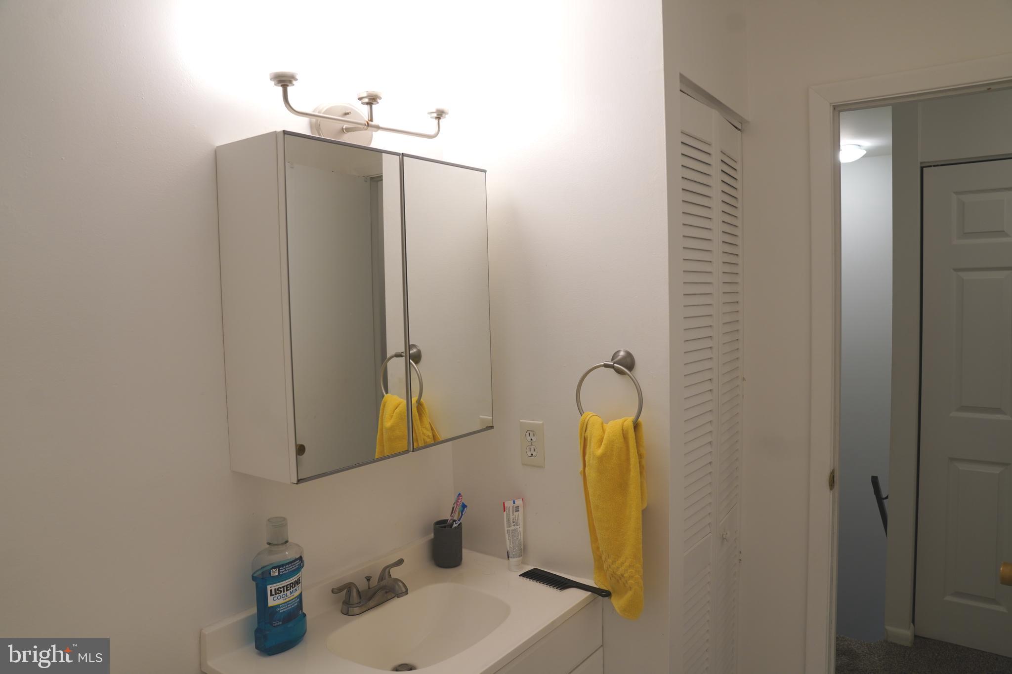 WHISKEY BOTTOM - Residential