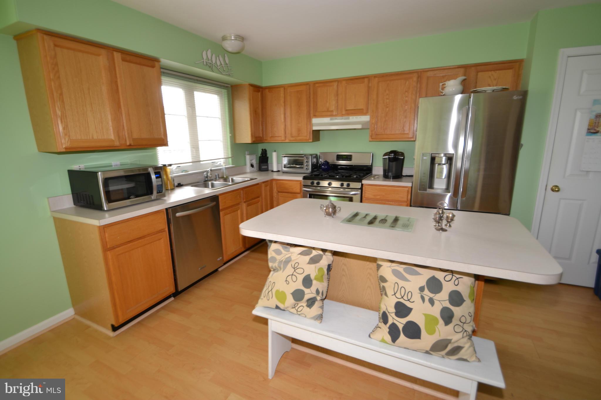 SUBURBIA - Residential