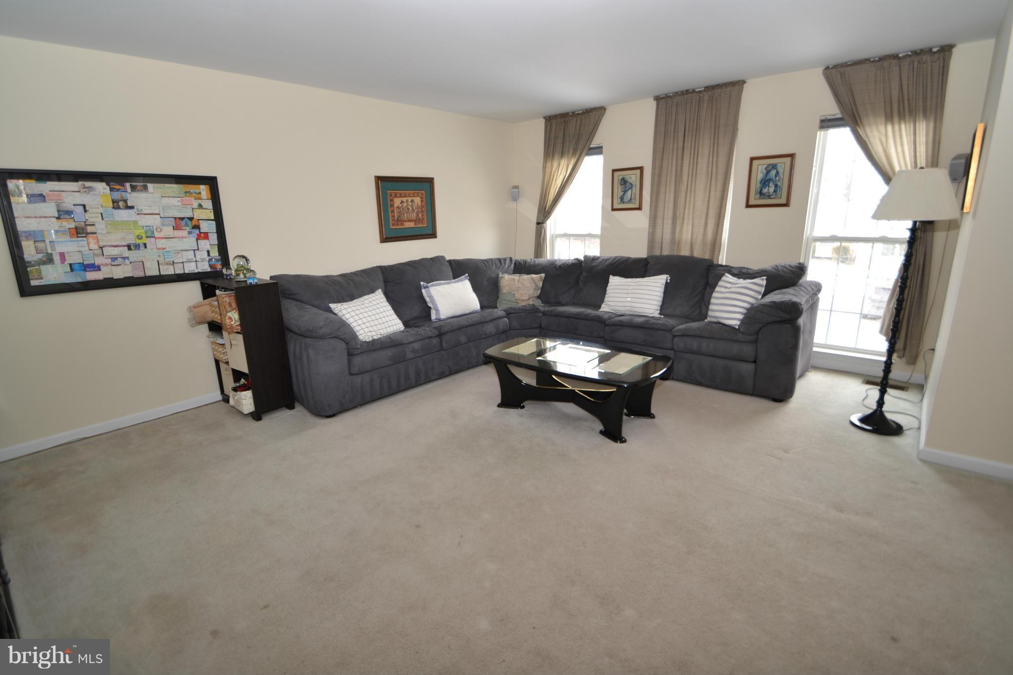 SUBURBIA - Residential