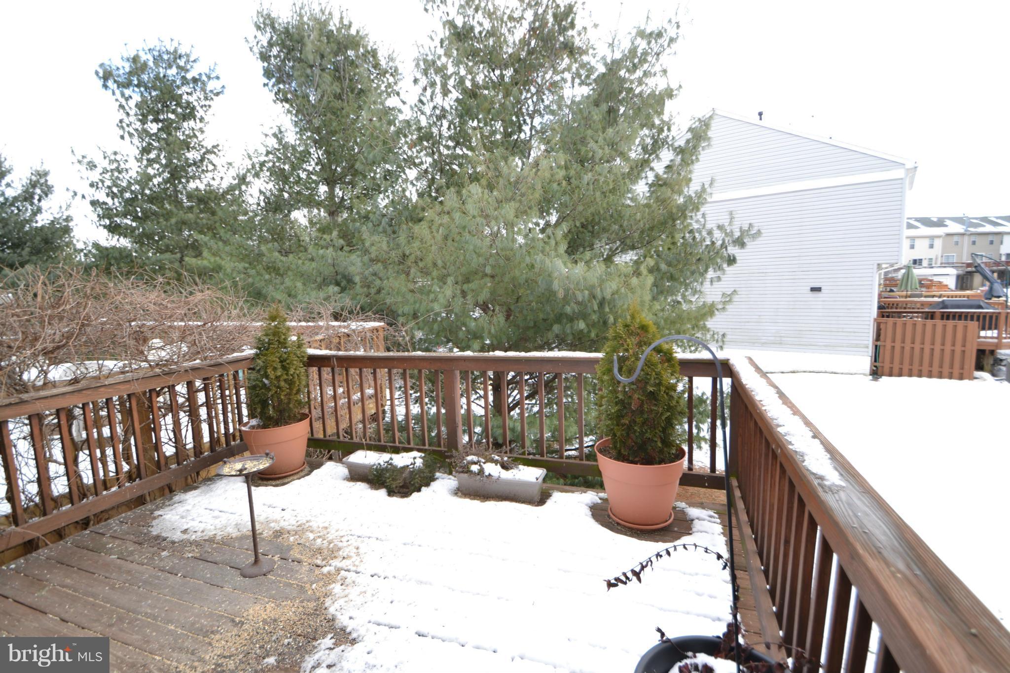 SUBURBIA - Residential