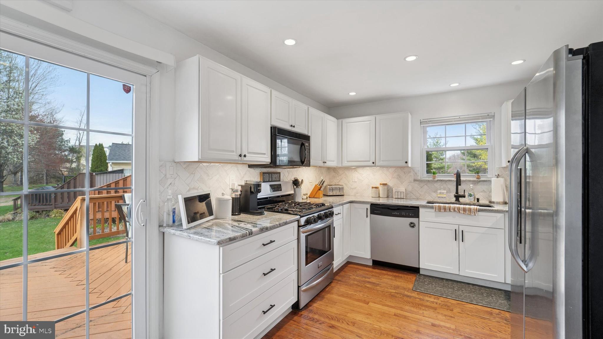 COVENTRY POINTE - Residential