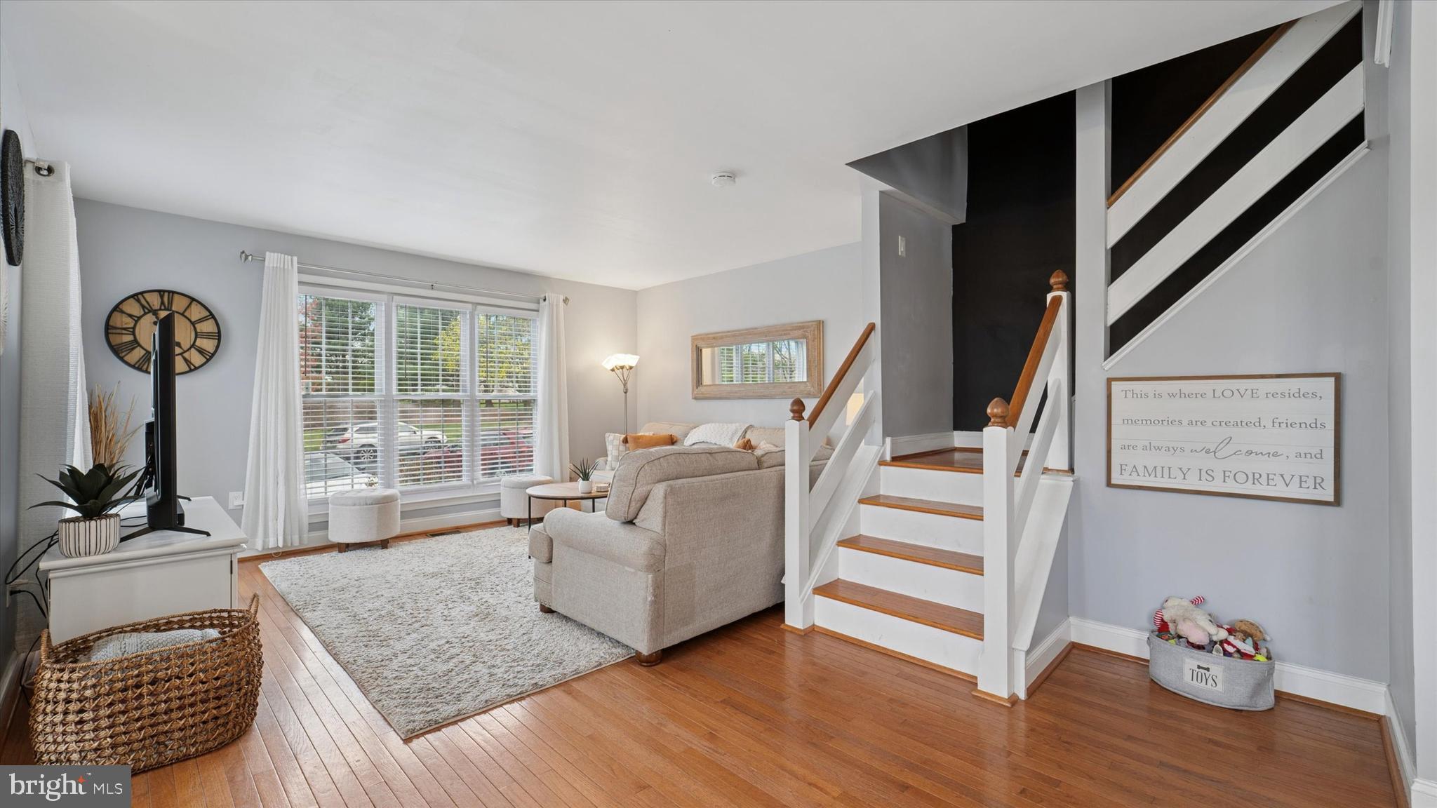 COVENTRY POINTE - Residential