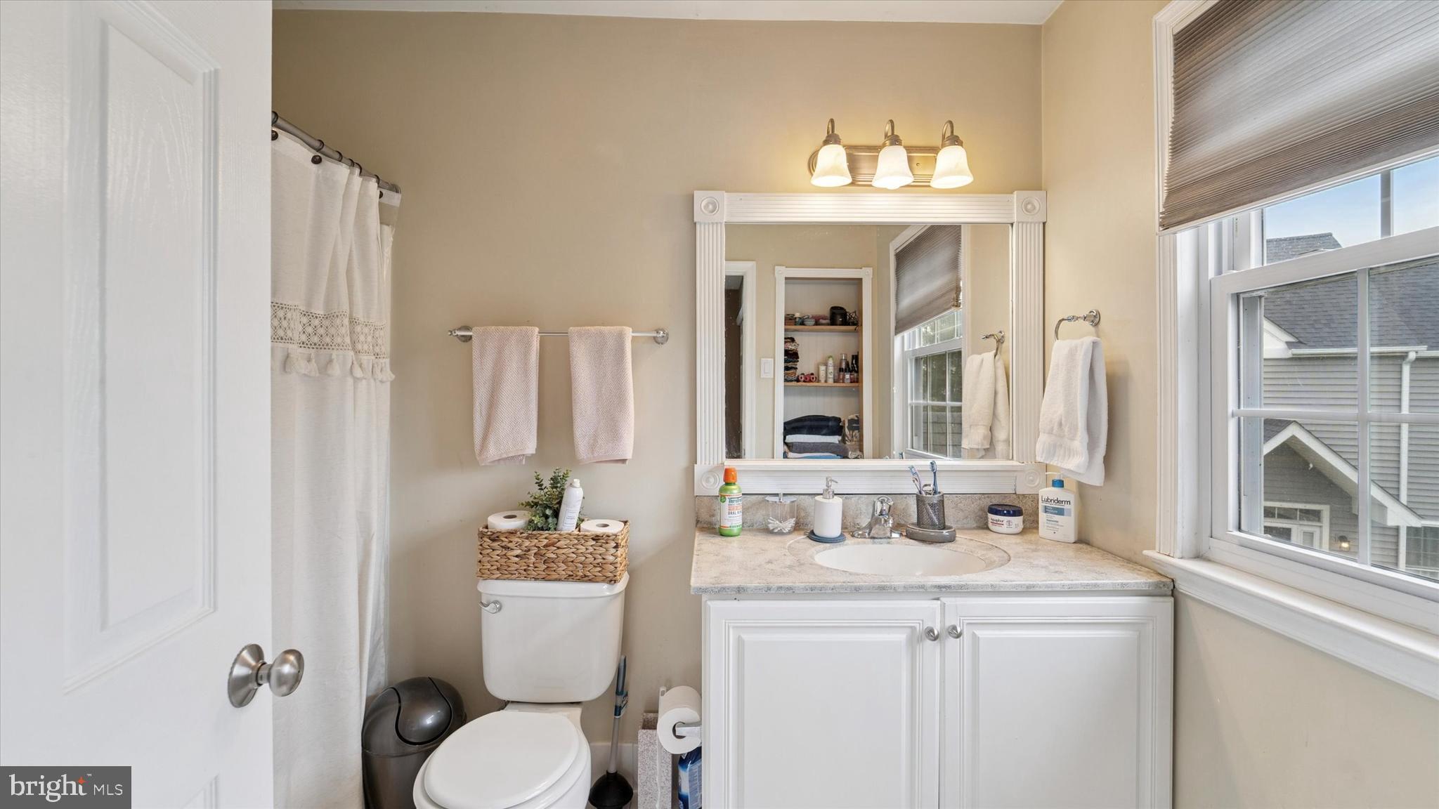 COVENTRY POINTE - Residential