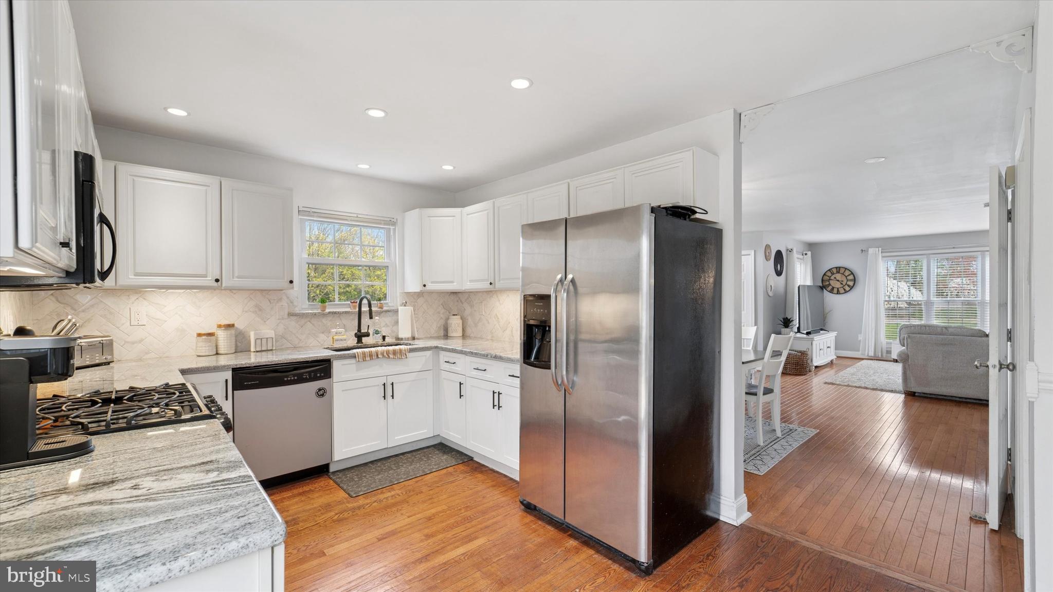 COVENTRY POINTE - Residential