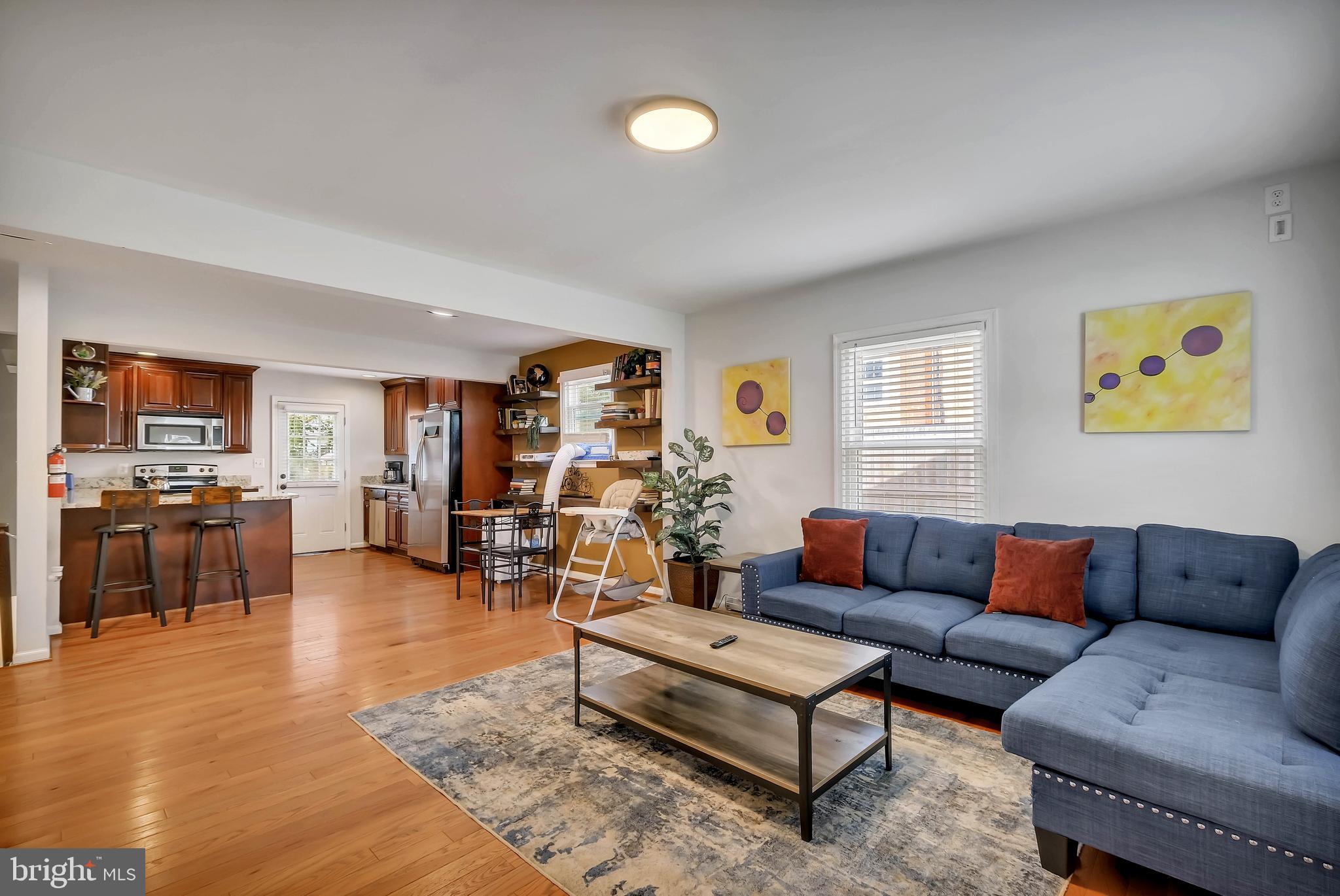 MEMORIAL HEIGHTS - Residential Lease