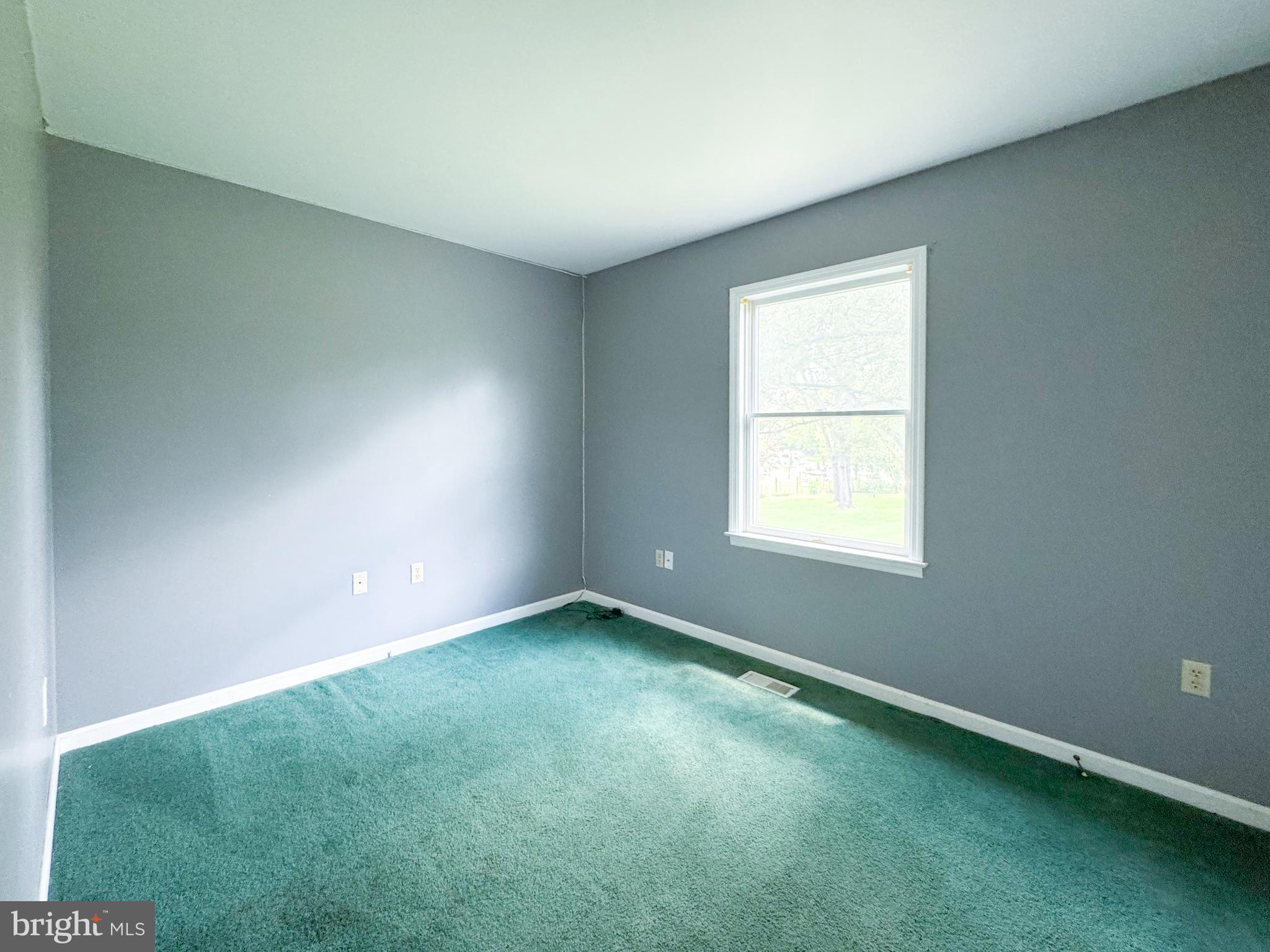 RIVERSIDE - Residential