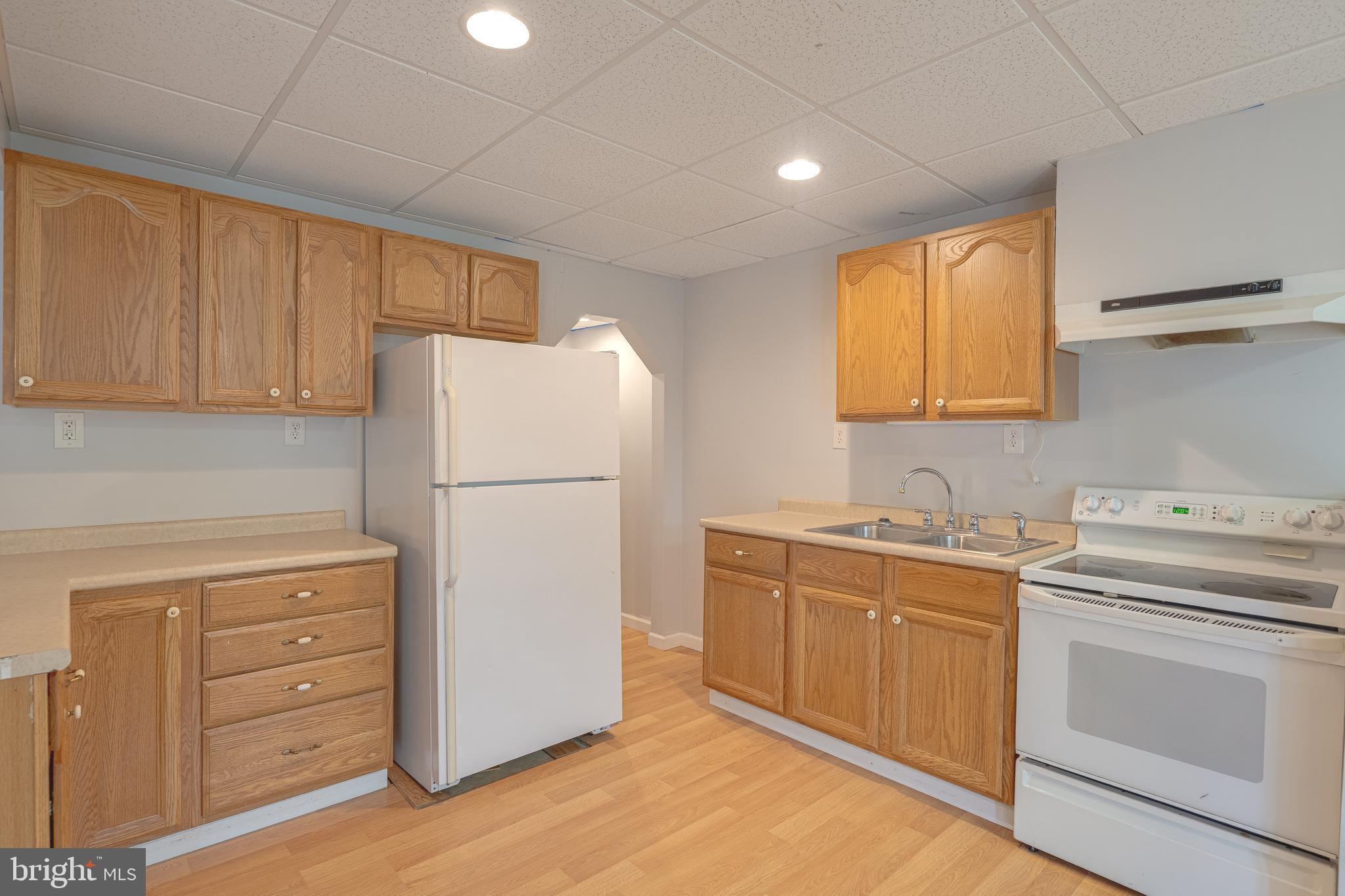 RIVERSIDE - Residential