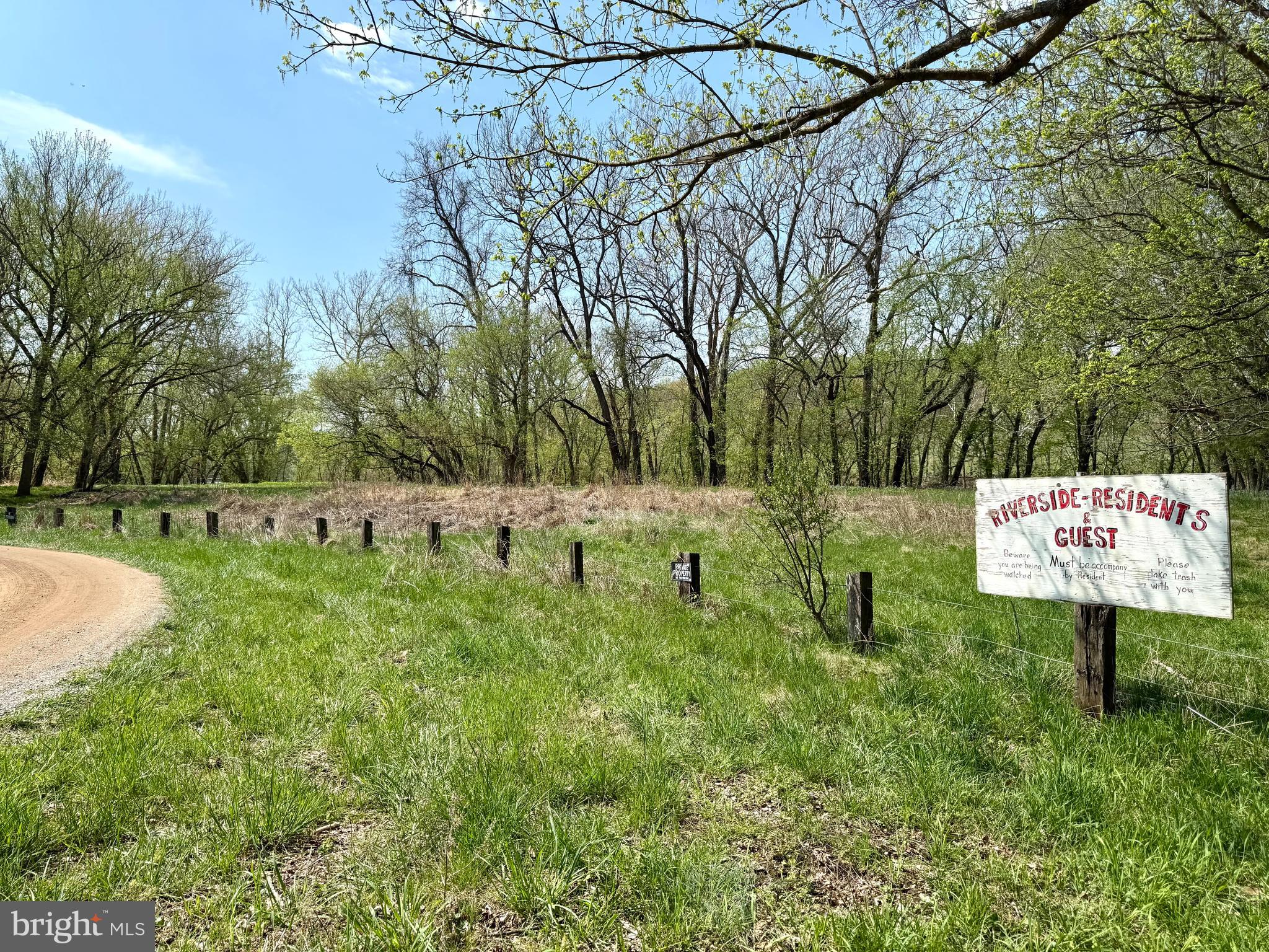 RIVERSIDE - Residential