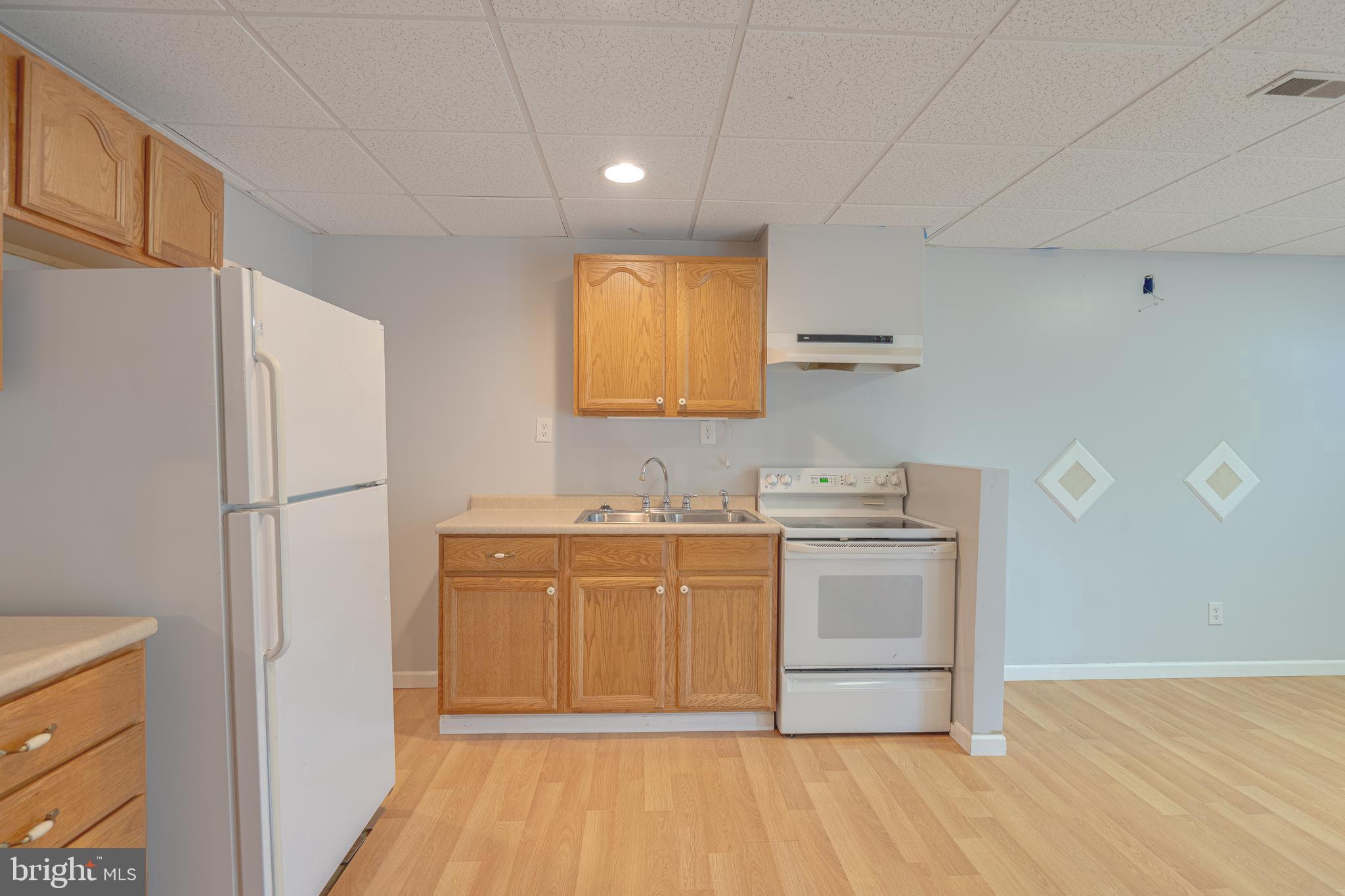 RIVERSIDE - Residential