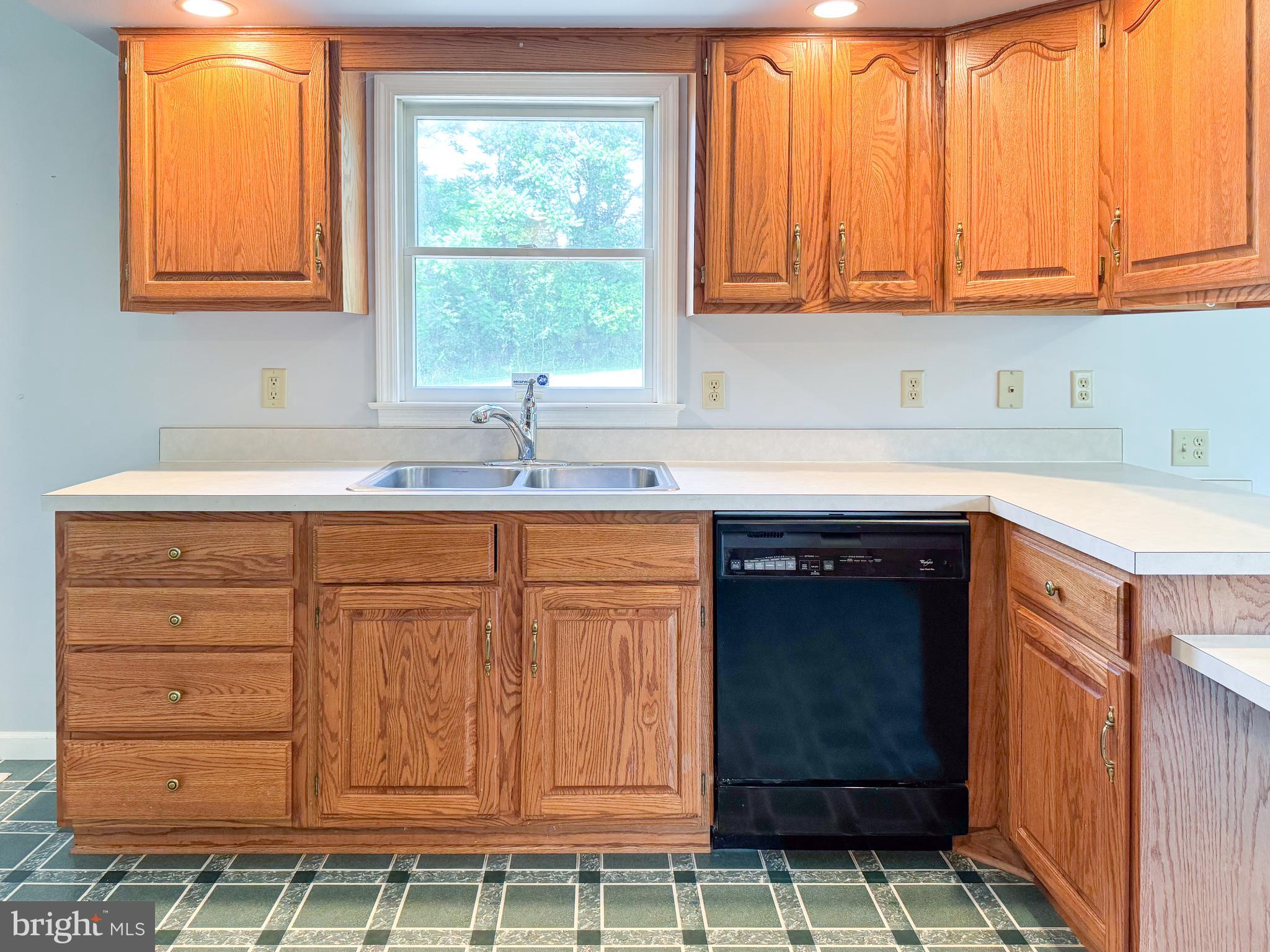 RIVERSIDE - Residential