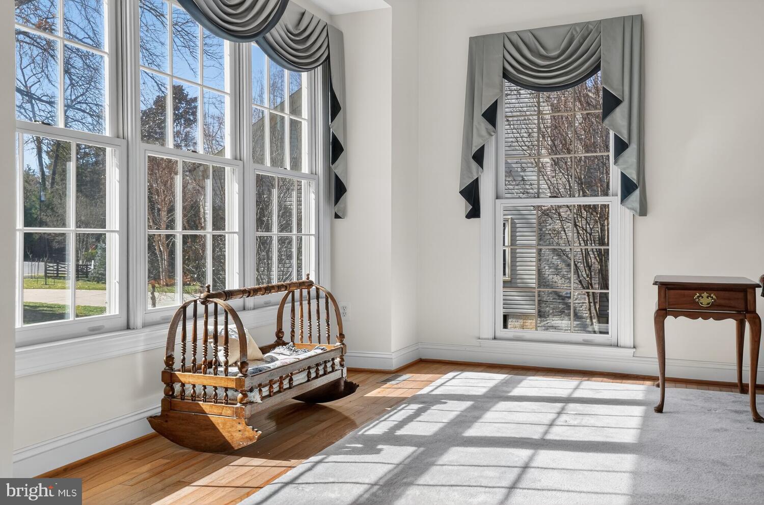 OAKTON GROVE - Residential