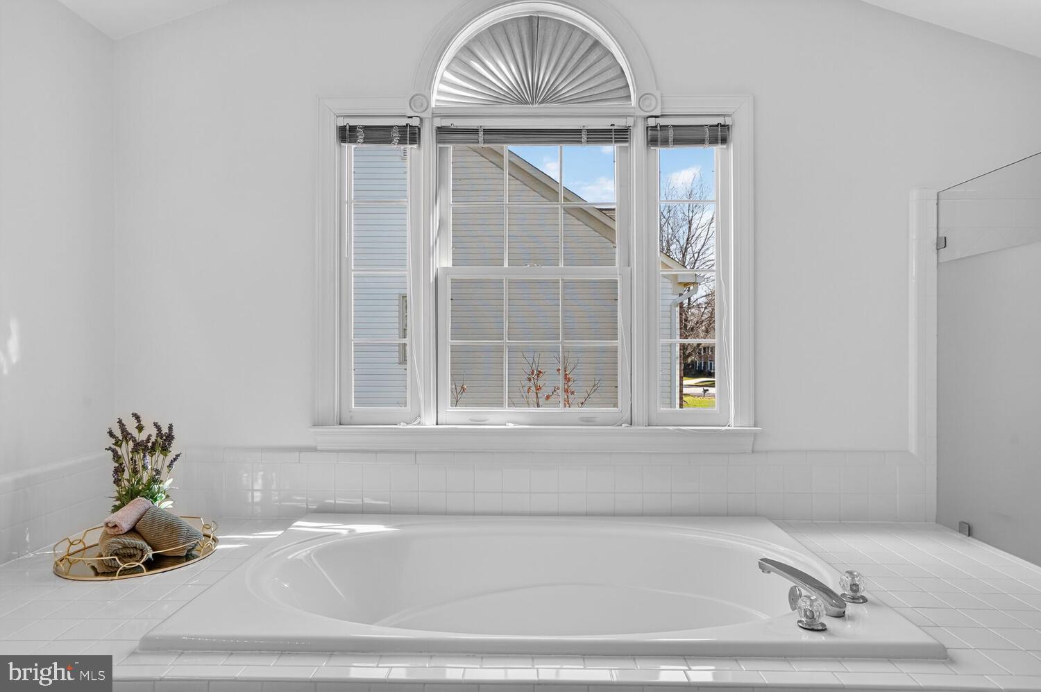 OAKTON GROVE - Residential