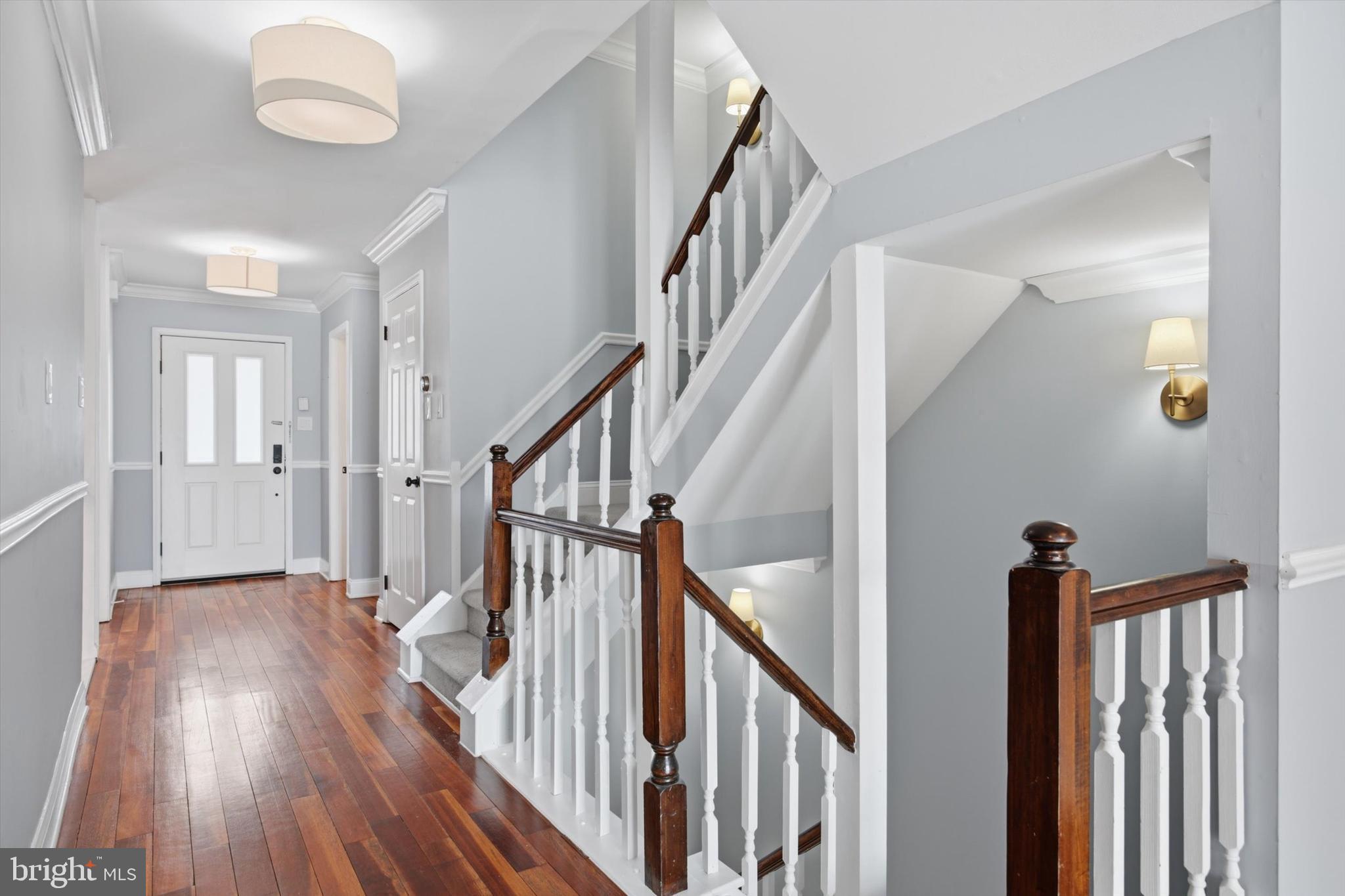 CHESTERBROOK/MAIN - Residential