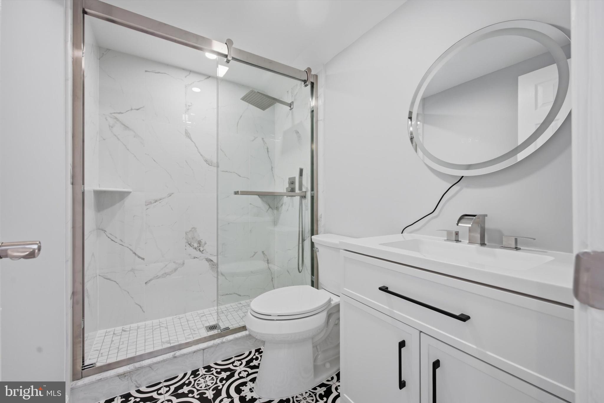 CHESTERBROOK/MAIN - Residential