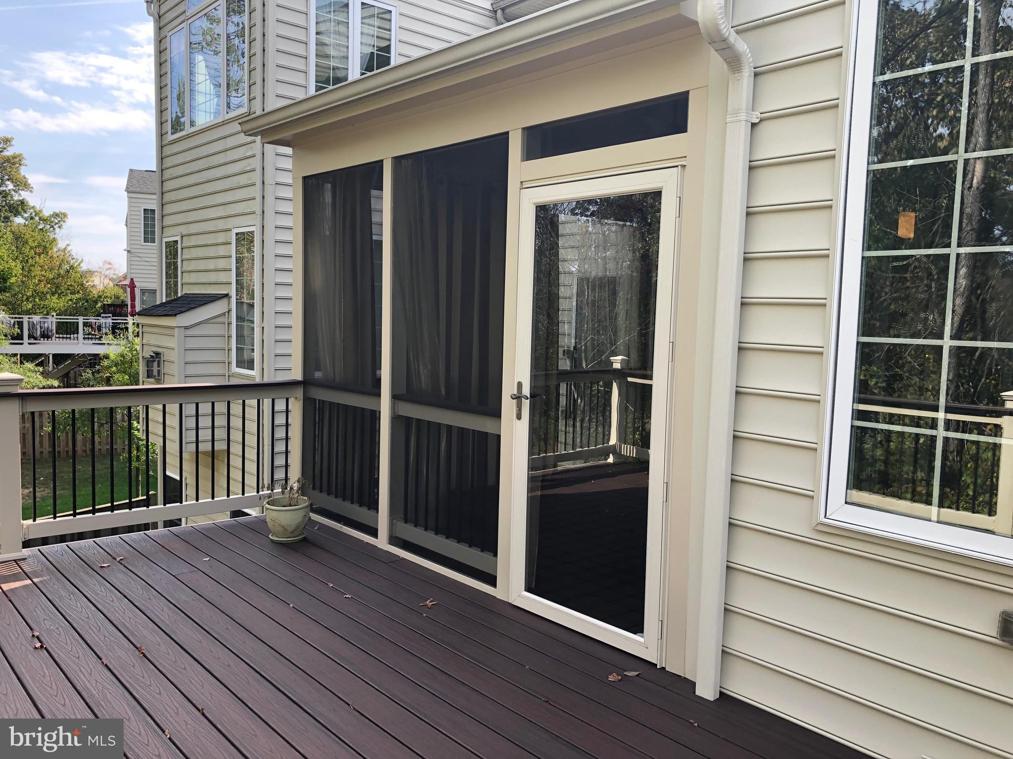 SOUTH RIDING - Residential Lease