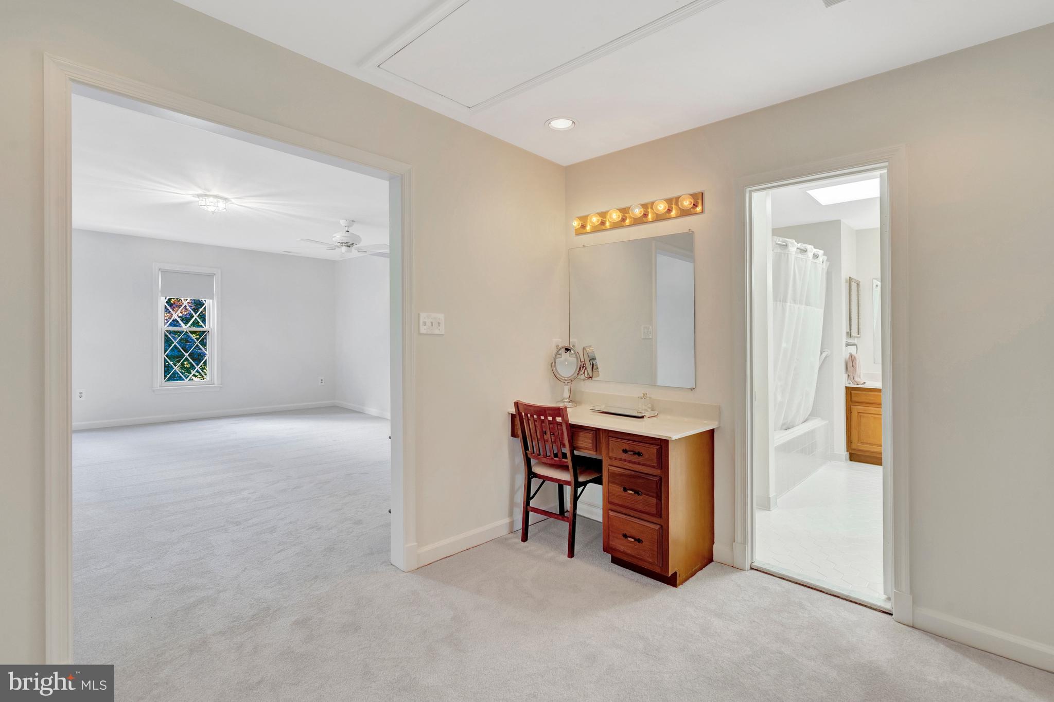 EVERGREEN FARM - Residential