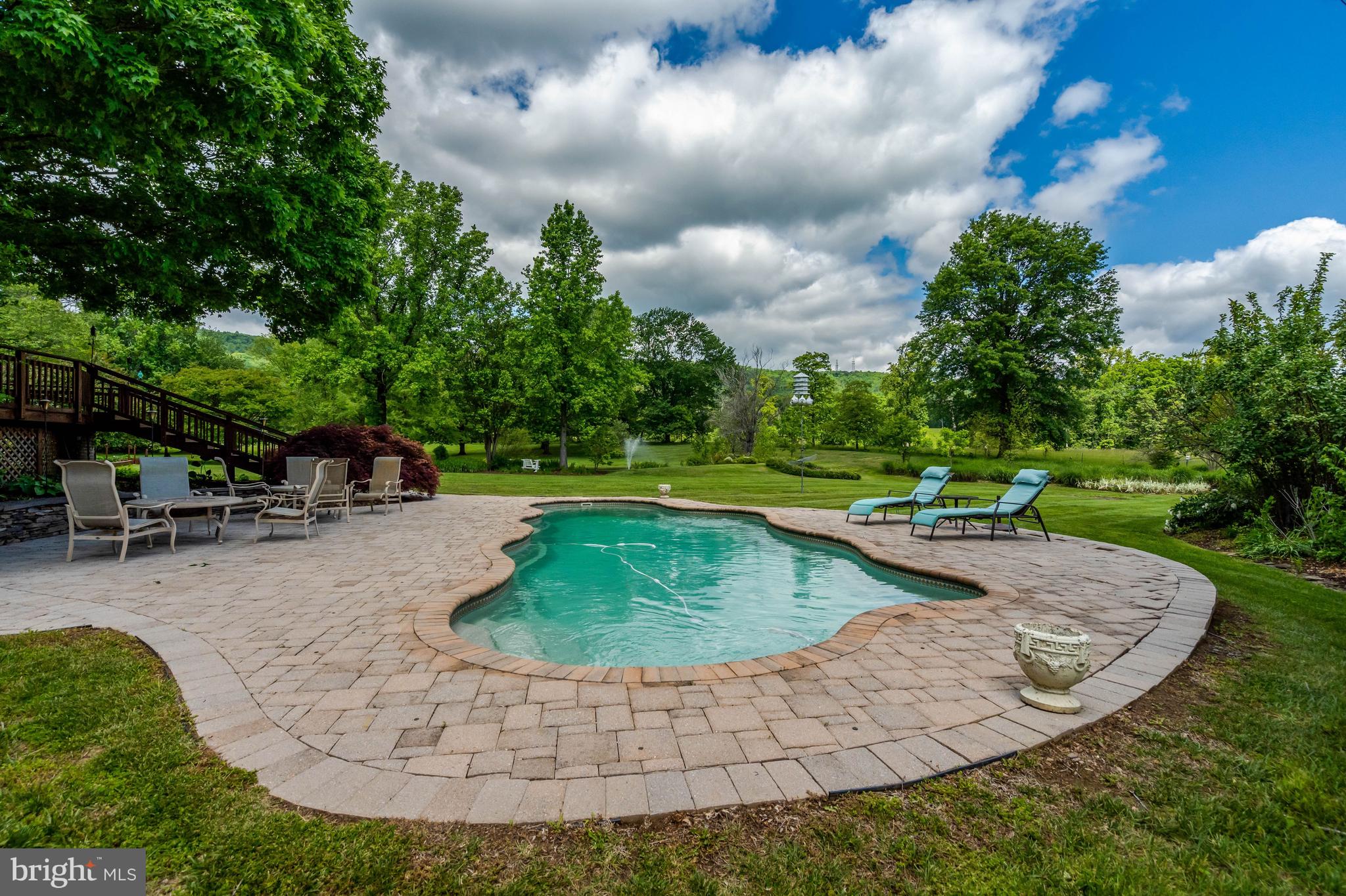 EVERGREEN FARM - Residential