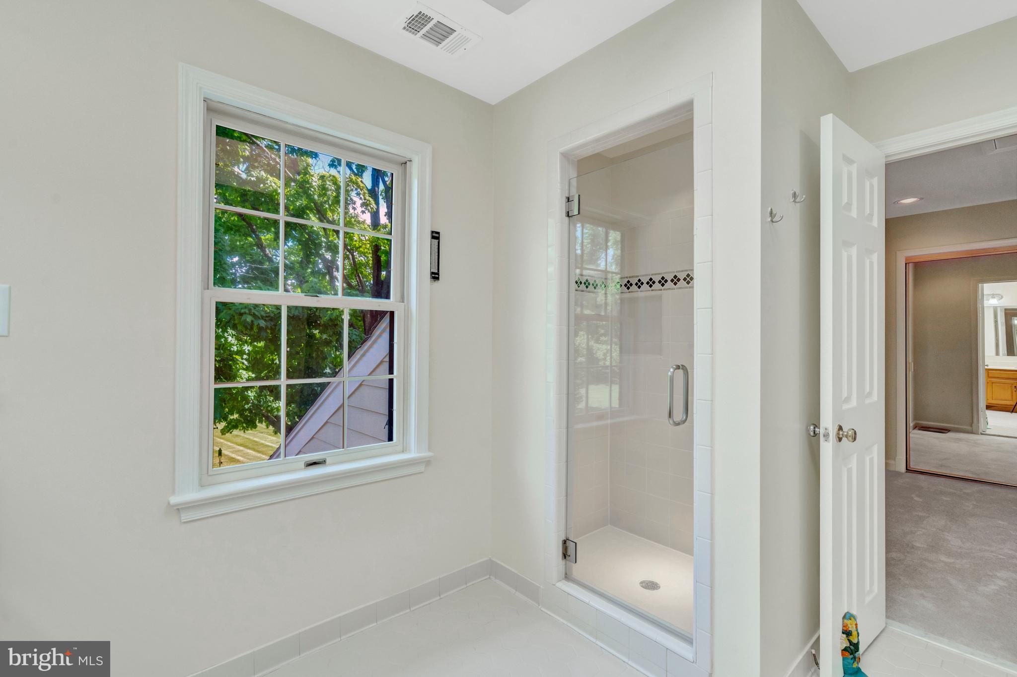 EVERGREEN FARM - Residential