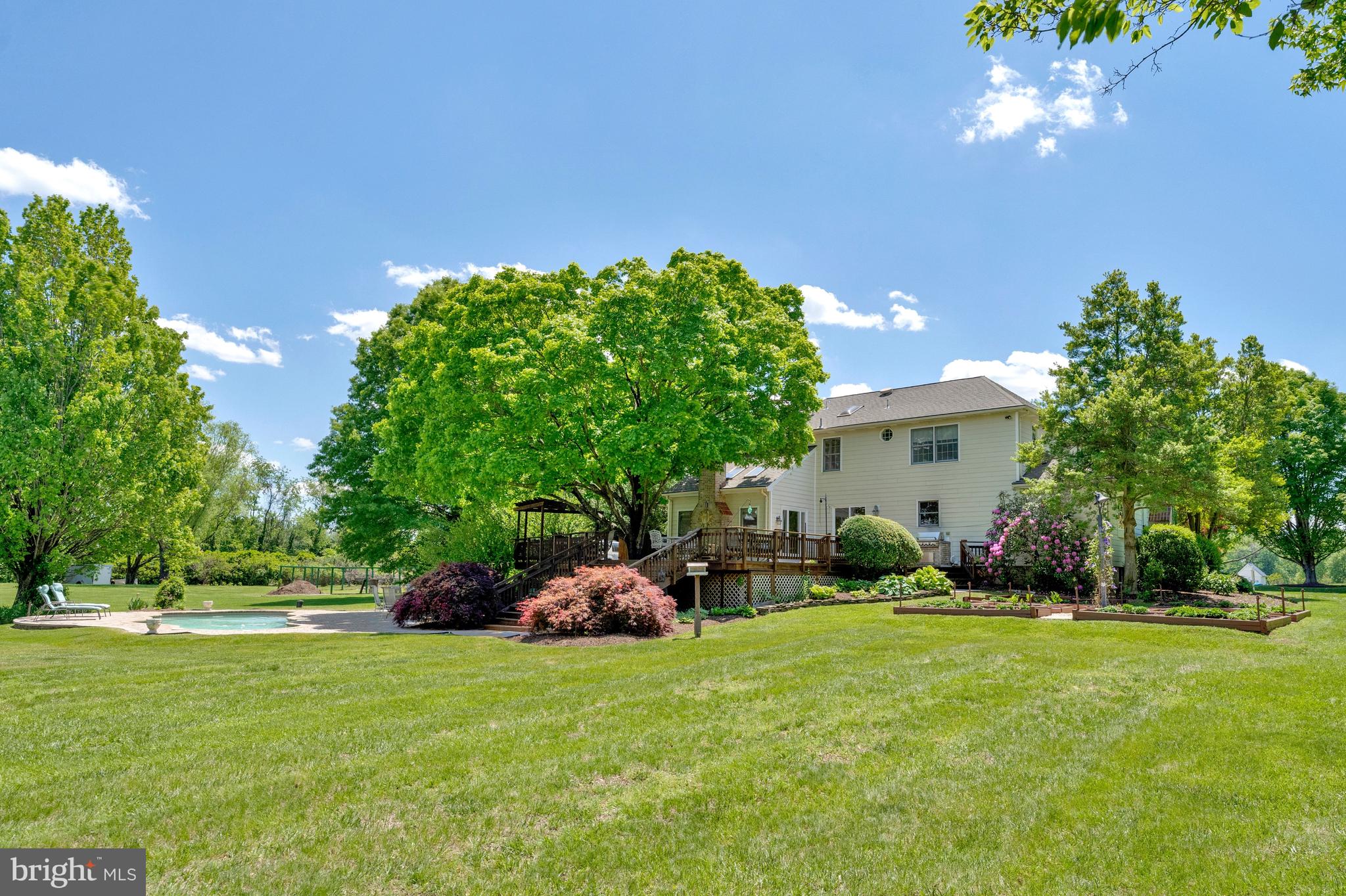 EVERGREEN FARM - Residential