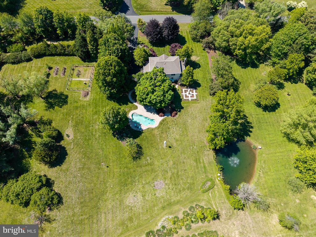 EVERGREEN FARM - Residential