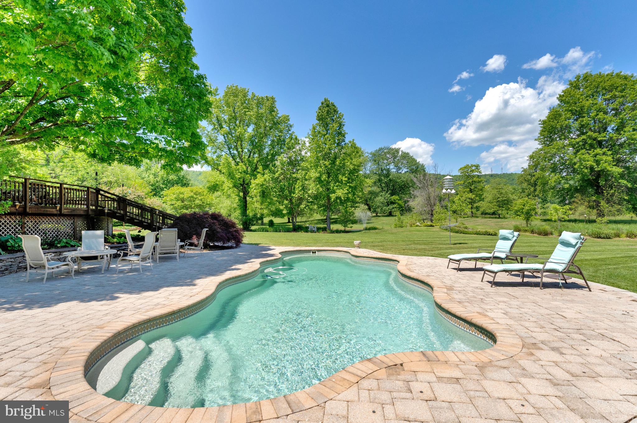 EVERGREEN FARM - Residential