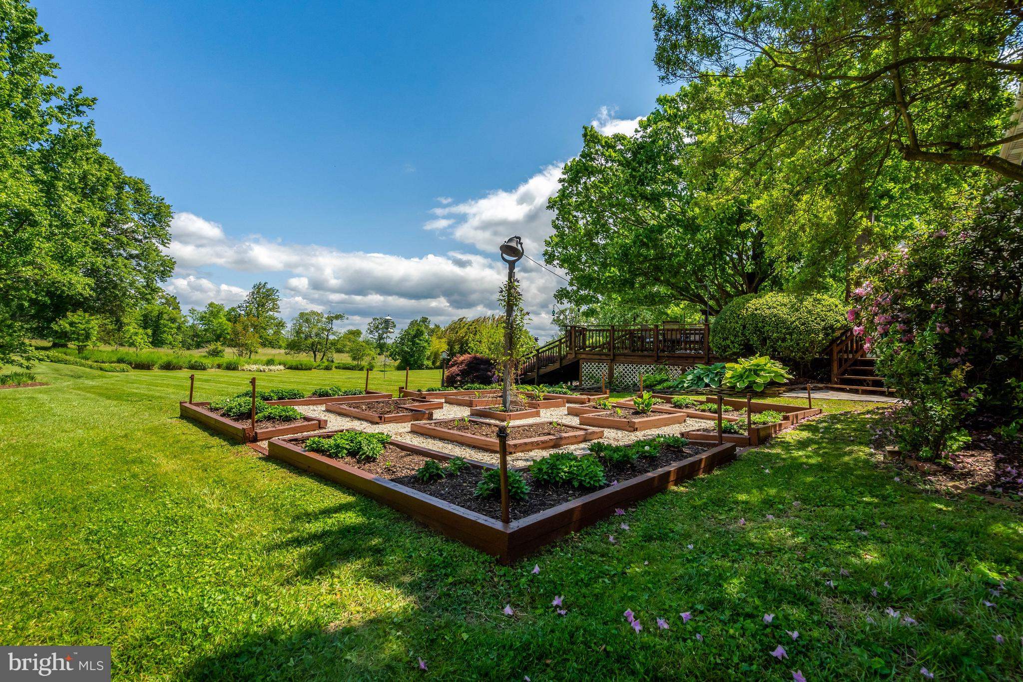 EVERGREEN FARM - Residential