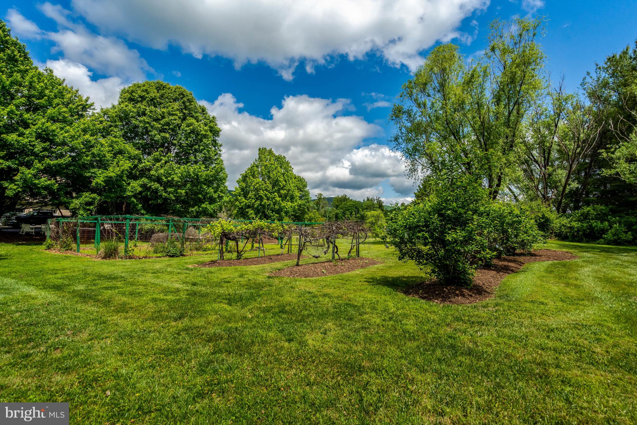 EVERGREEN FARM - Residential