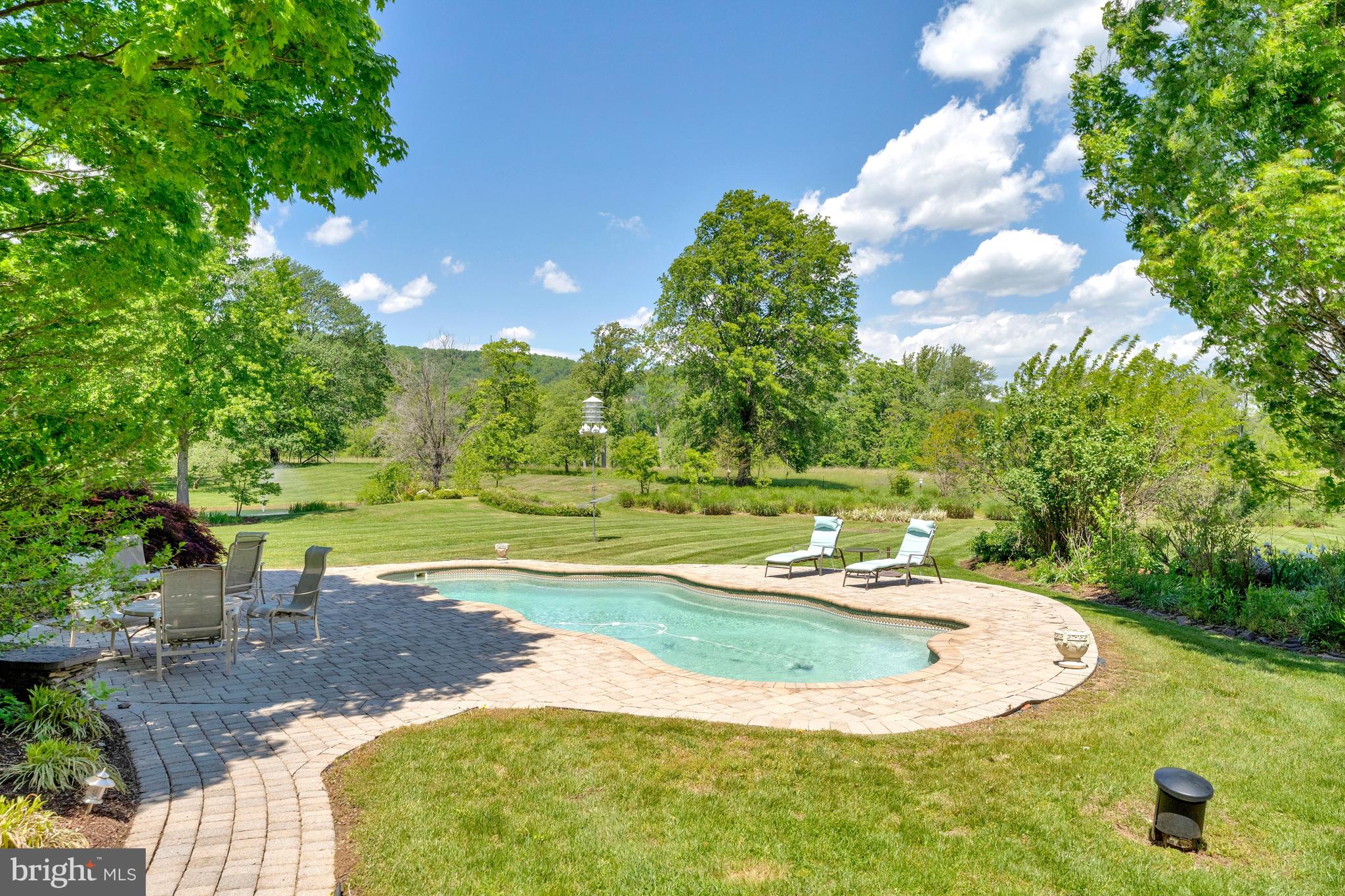 EVERGREEN FARM - Residential