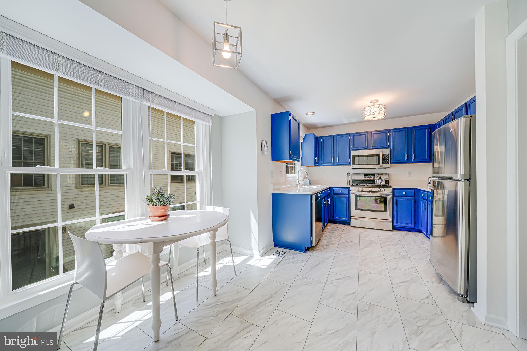 LYONGATE - Residential