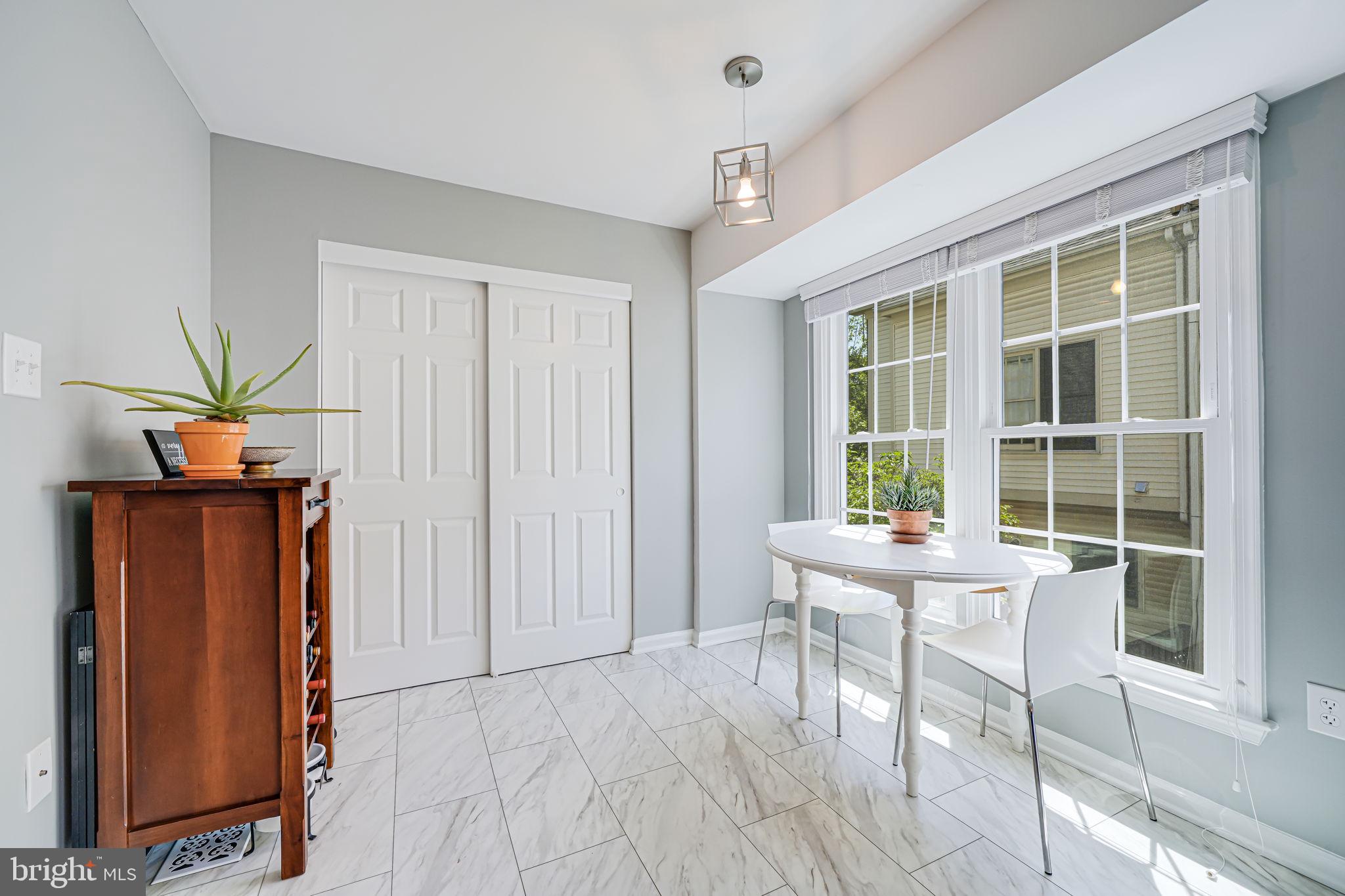 LYONGATE - Residential