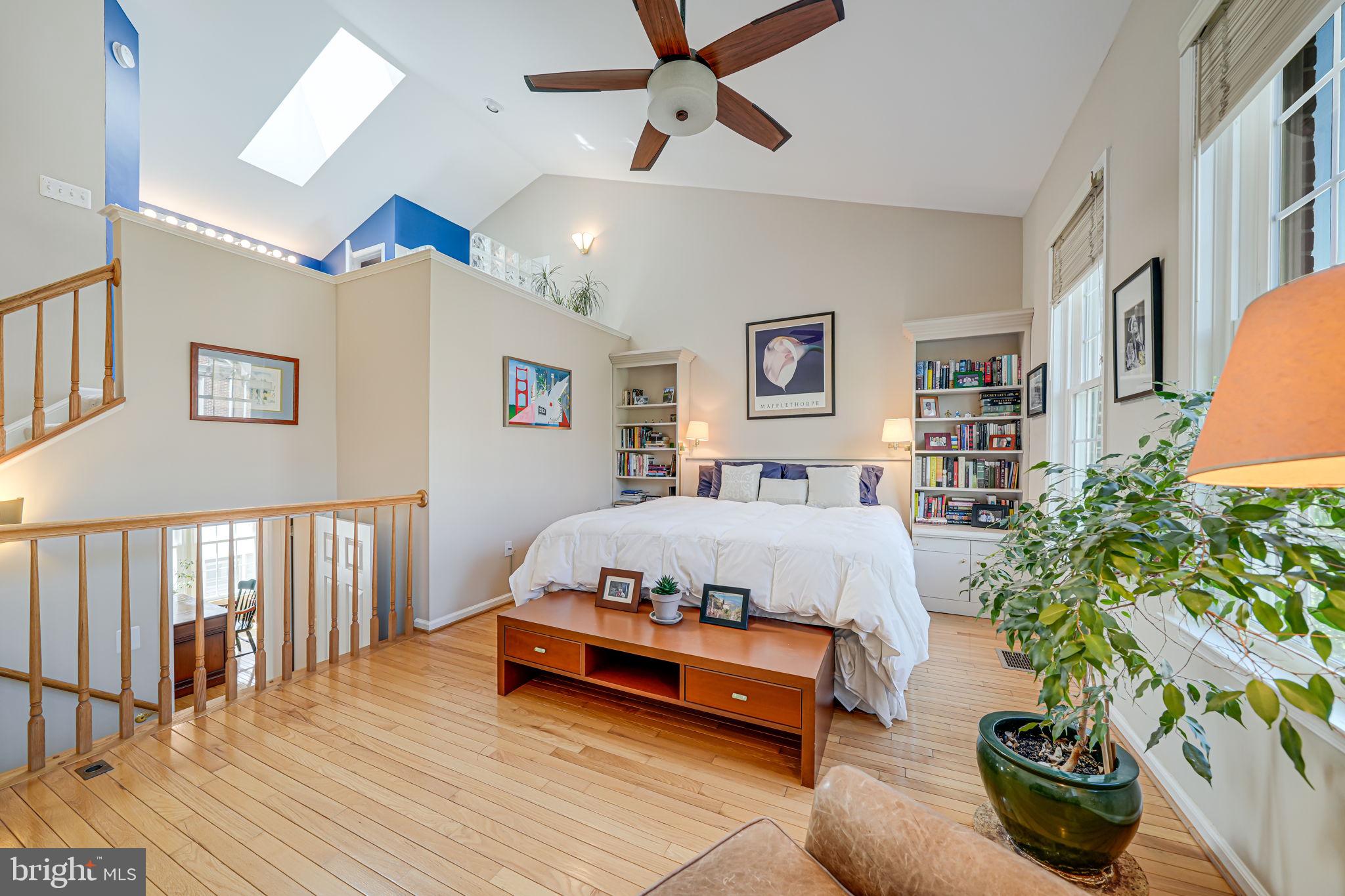 LYONGATE - Residential