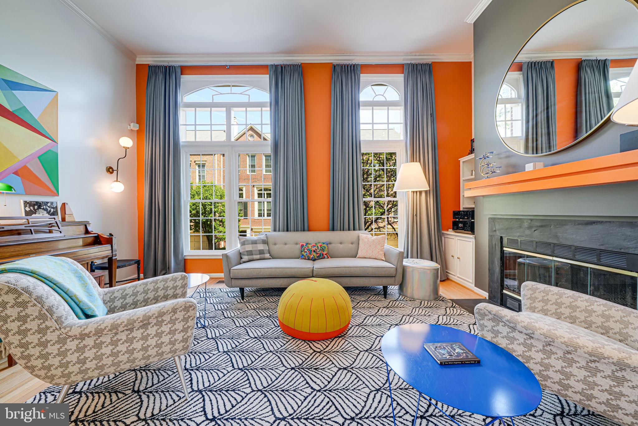 LYONGATE - Residential