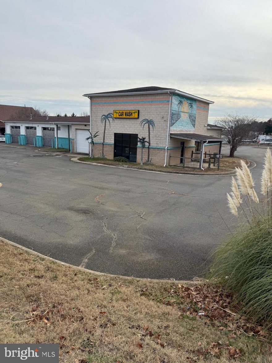 5,000 square foot  full service Car Wash , lube center, detailing center, 51, 112 square feet of C-3 Commercial property , four bays for mechanic shop...  3 handicap bathrooms, front office with small show room,  Car wash facility.  Property is being offered and sold "AS IS" and shown by appointment only.