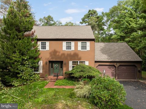 4 SHERWOOD DRIVE MEDFORD NJ 08055