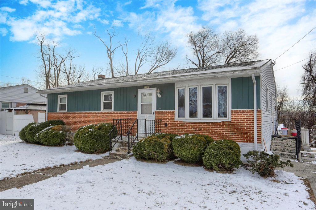 Photo of 2337 Thornton Road, HARRISBURG, PA 17109 (MLS # PADA2056048)