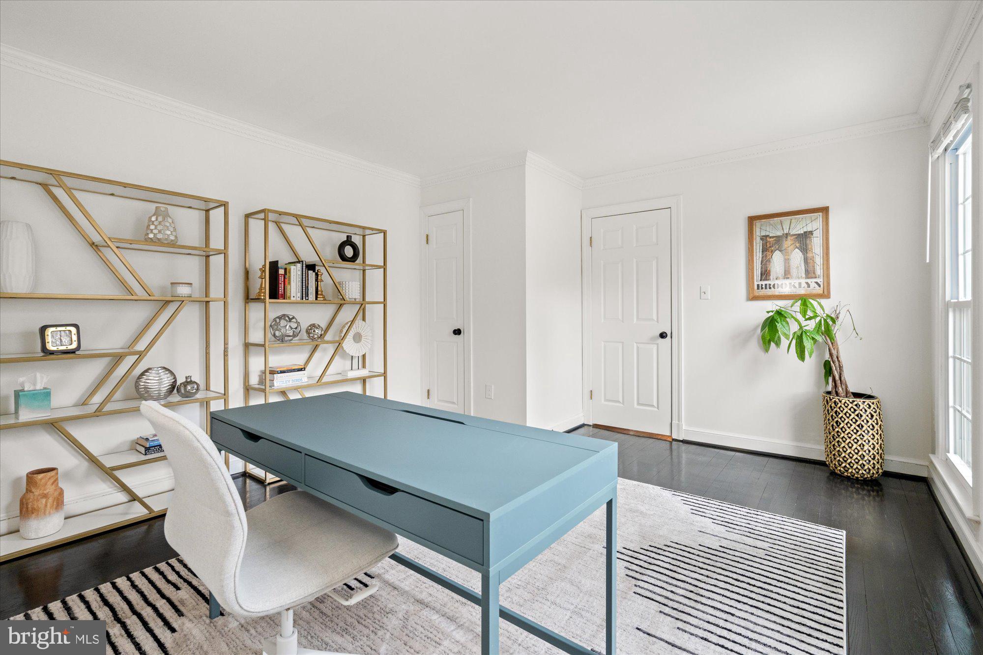 FARMLANDS - Residential