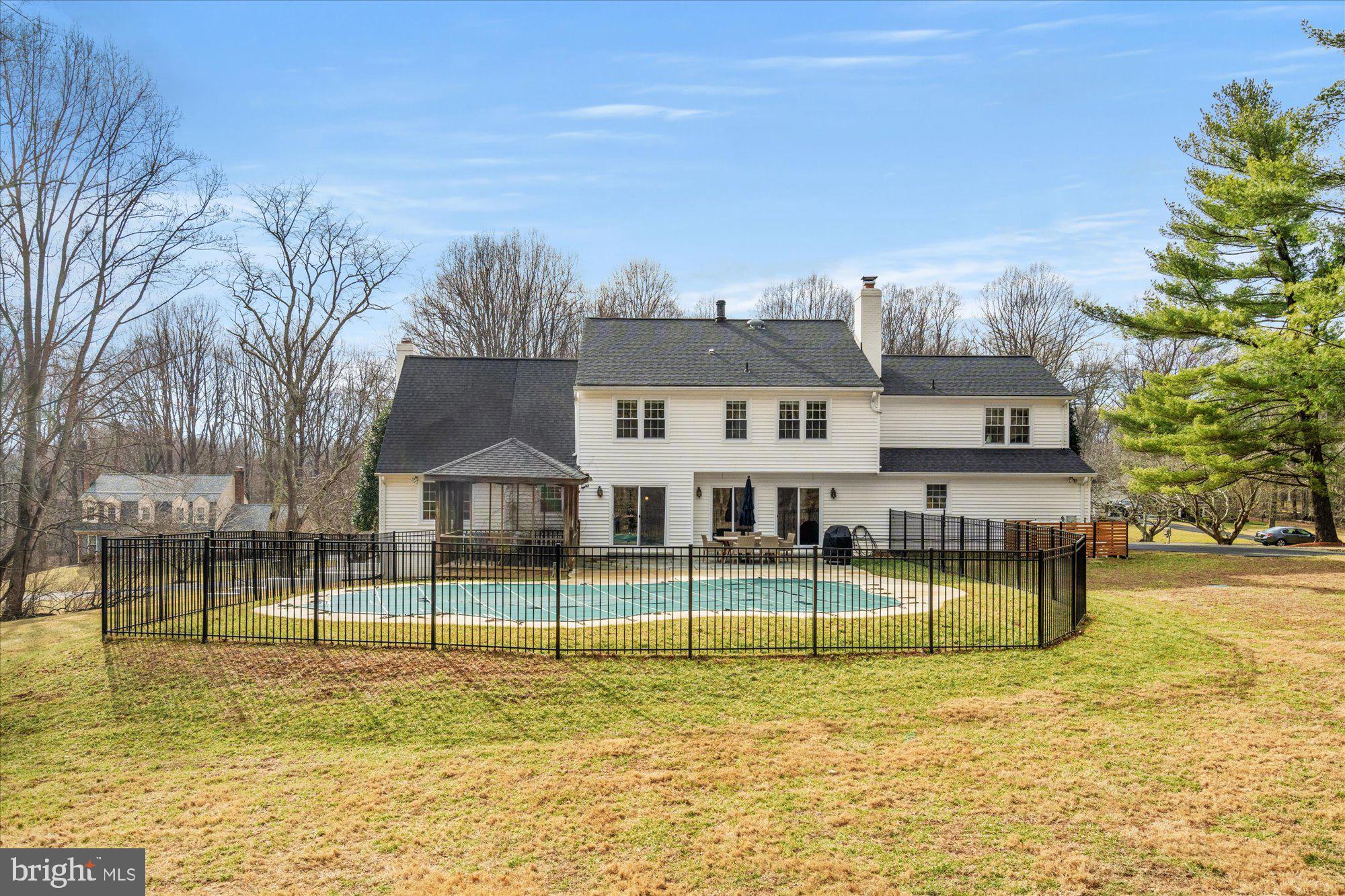 FARMLANDS - Residential