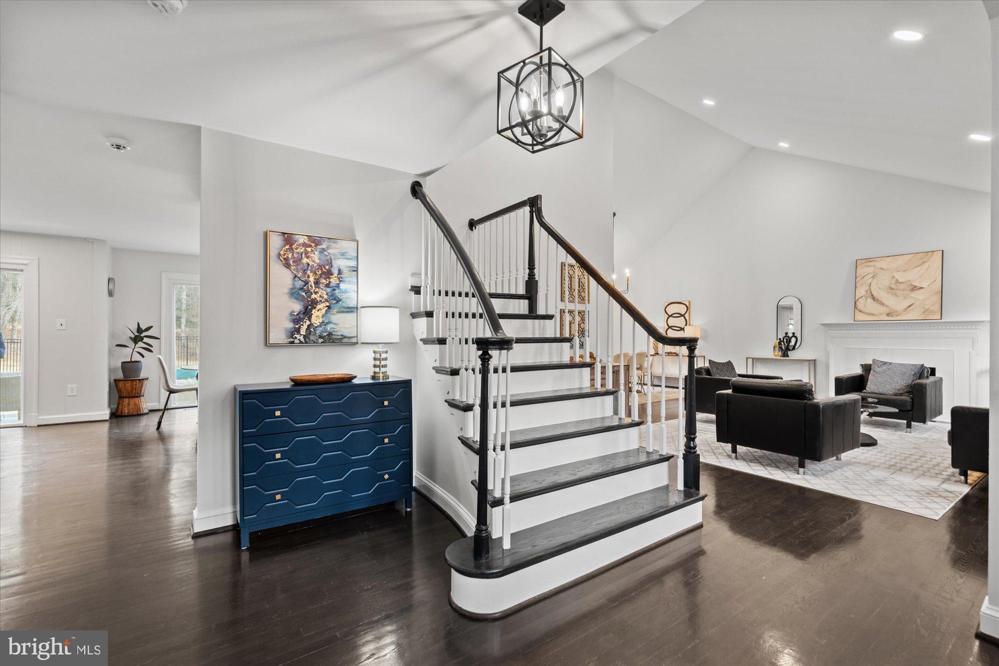 FARMLANDS - Residential