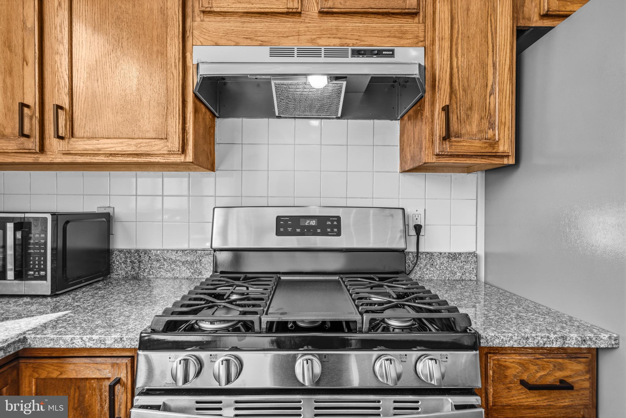 MCNAIR FARMS LANDBAY - Residential