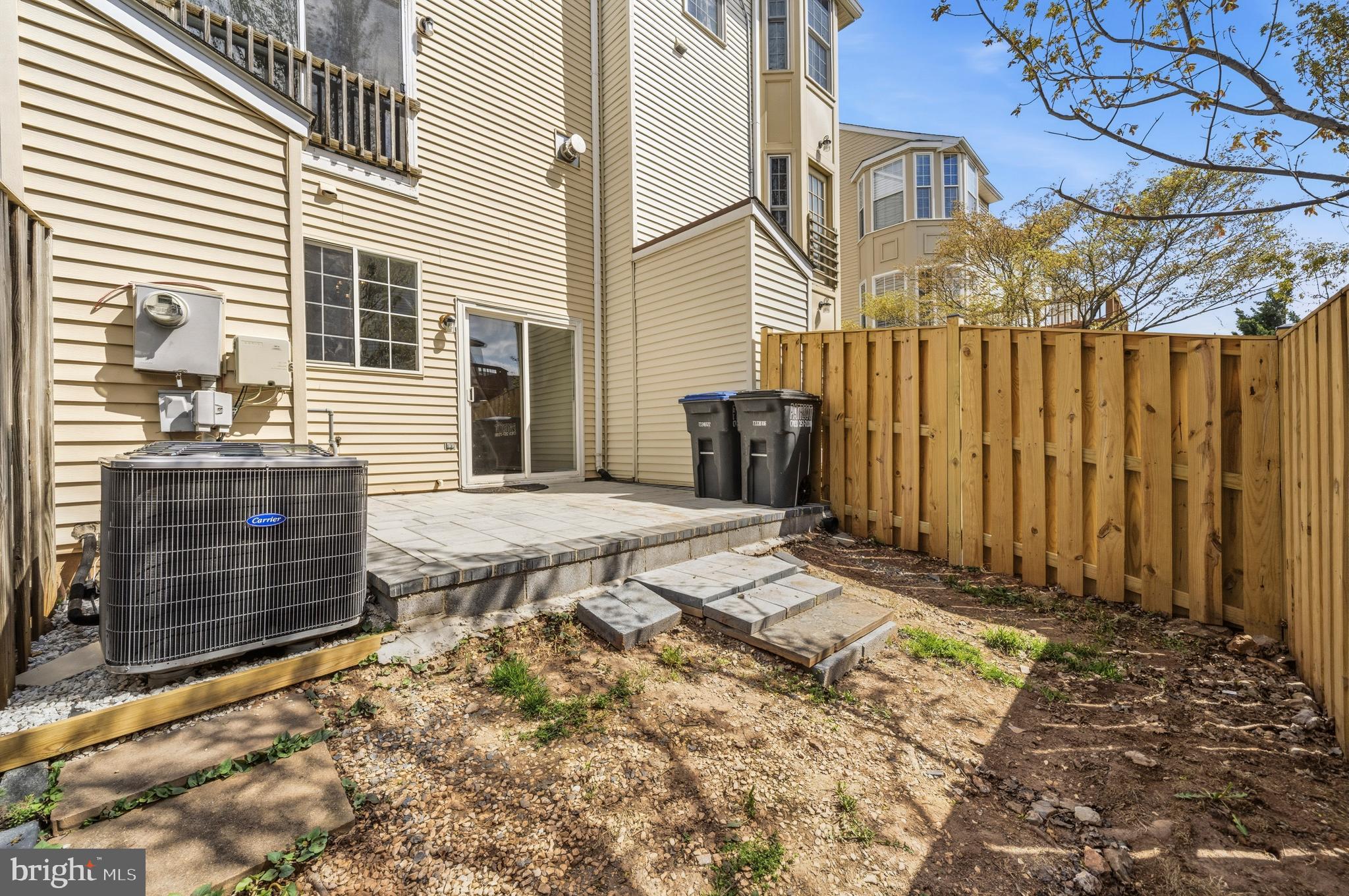 MCNAIR FARMS LANDBAY - Residential