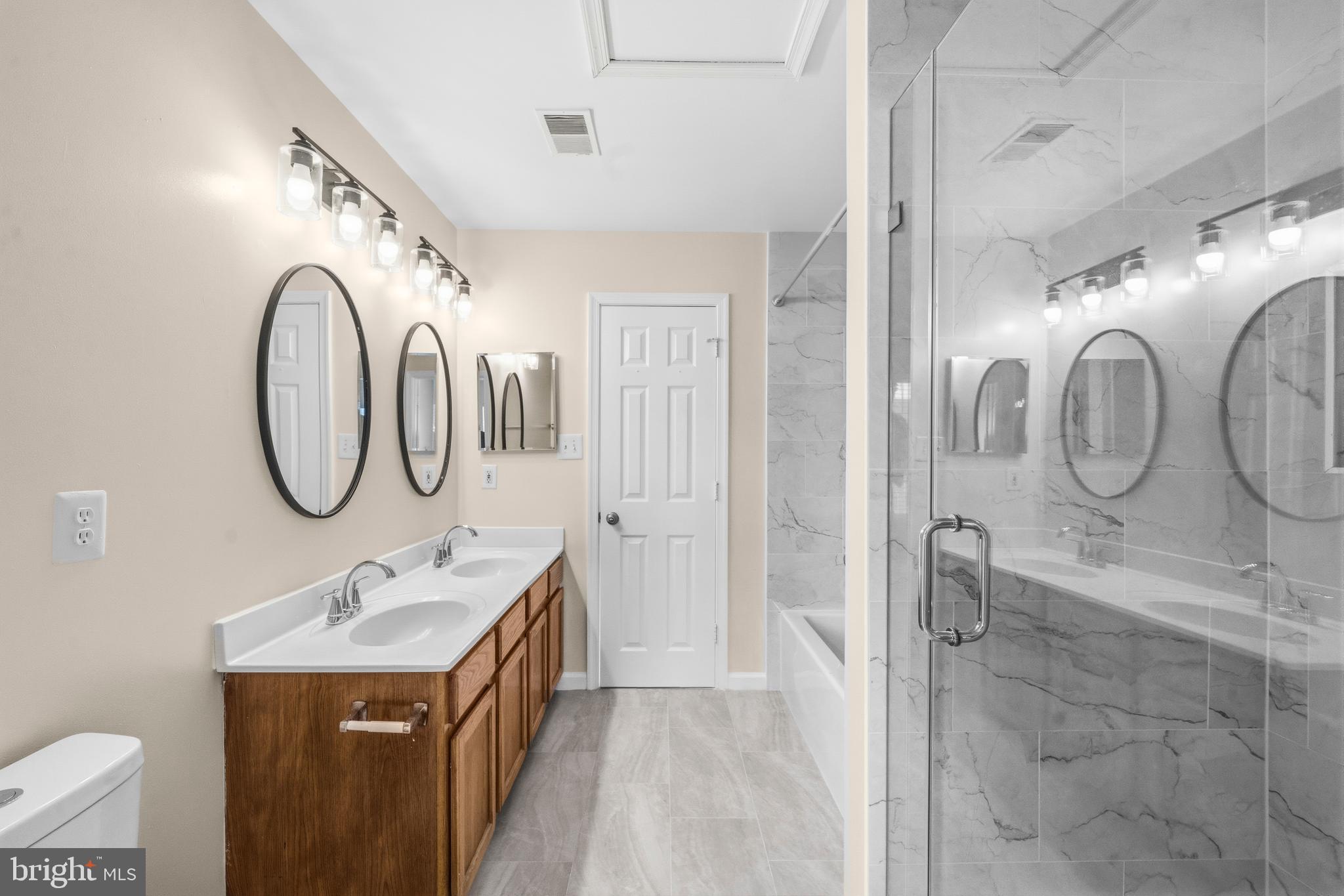 MCNAIR FARMS LANDBAY - Residential