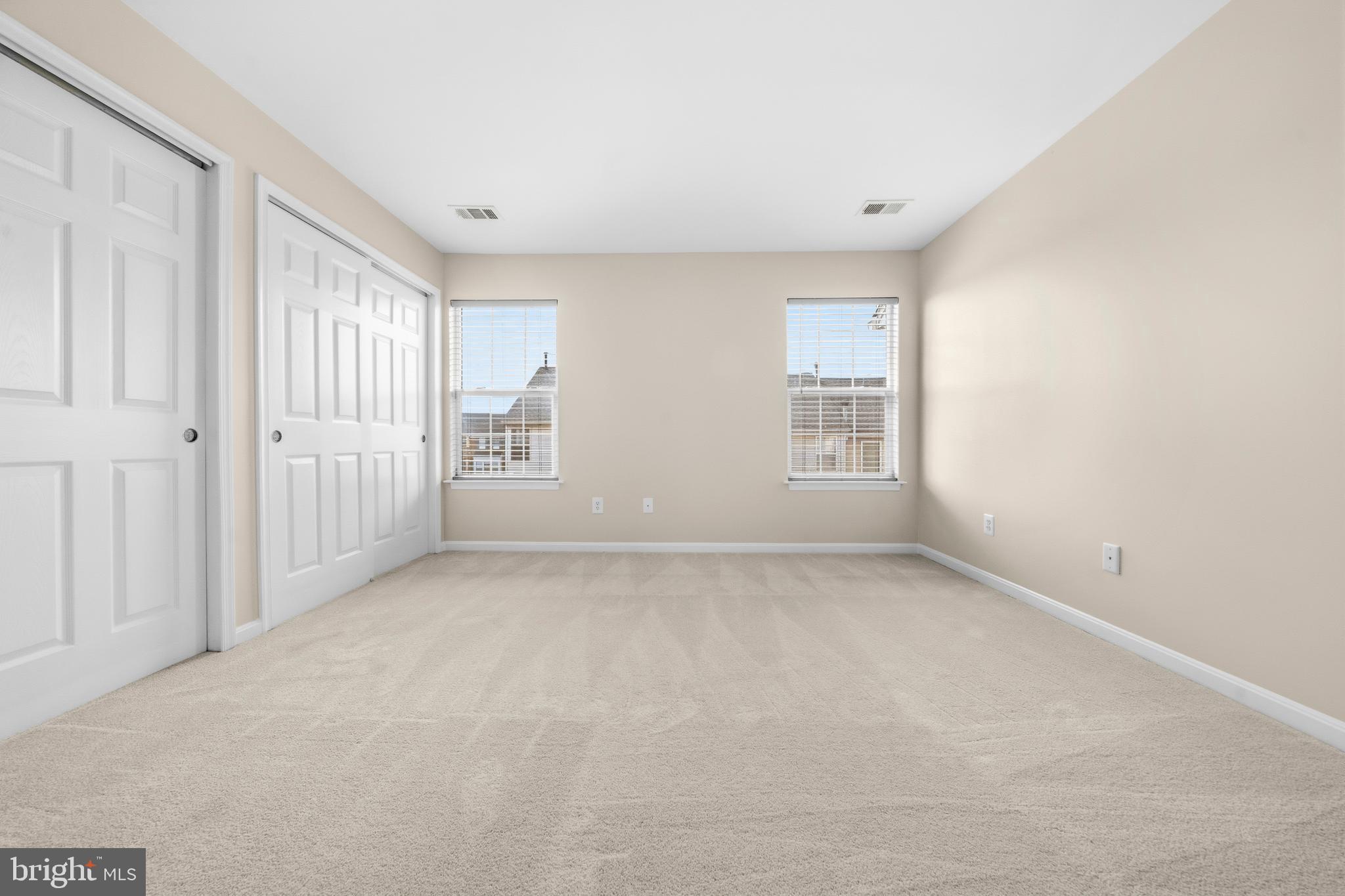 MCNAIR FARMS LANDBAY - Residential