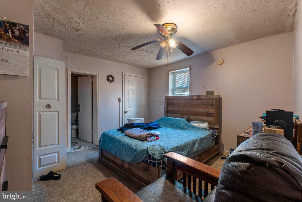 HOLLINS MARKET - Residential Income