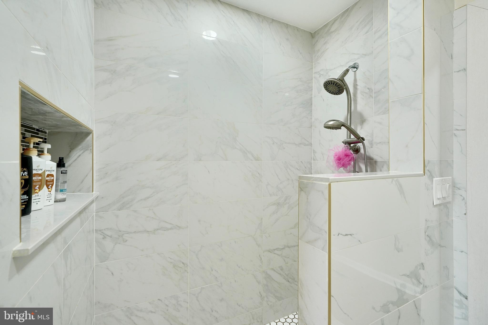 HARNEY - Residential