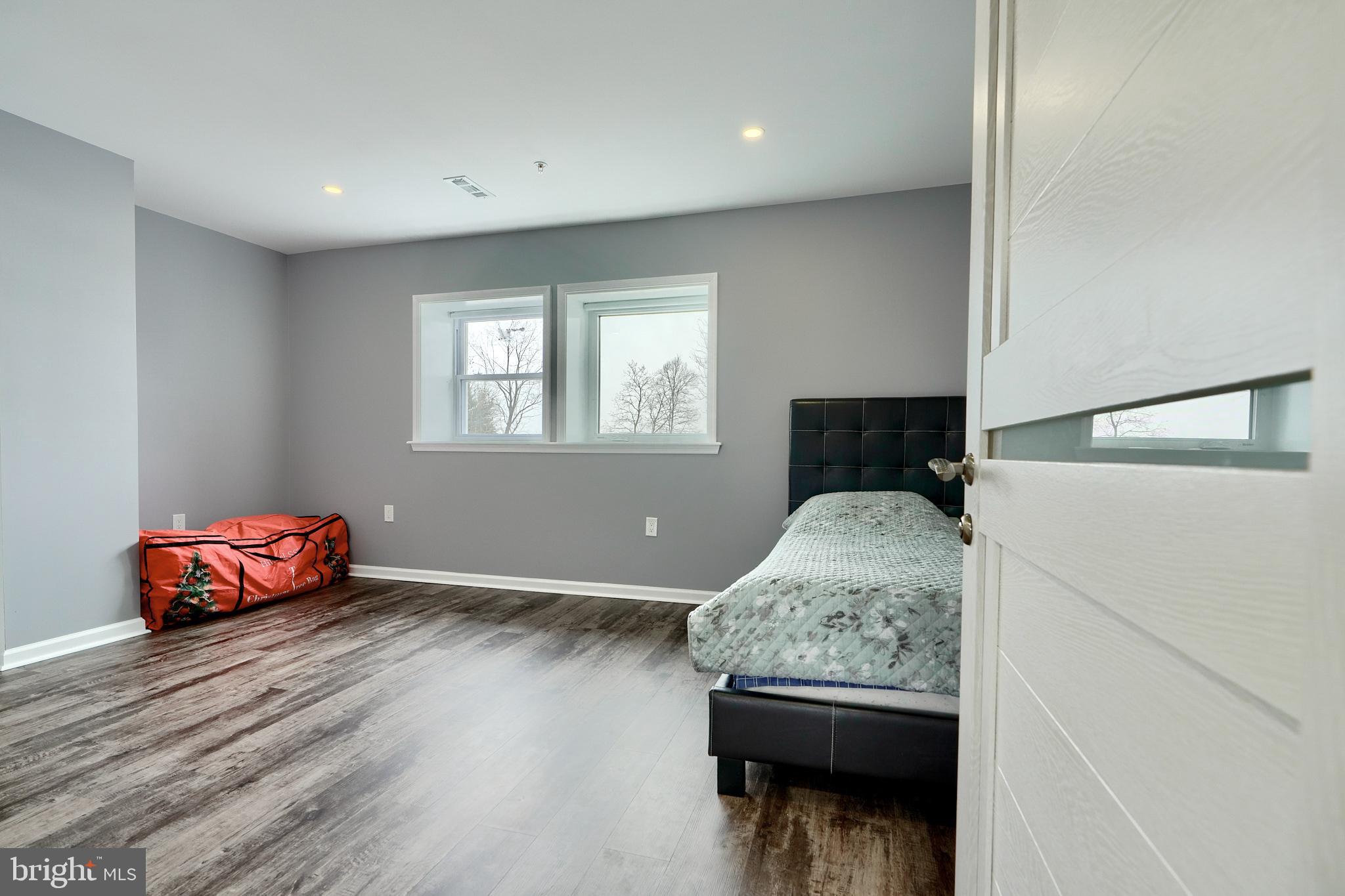 HARNEY - Residential